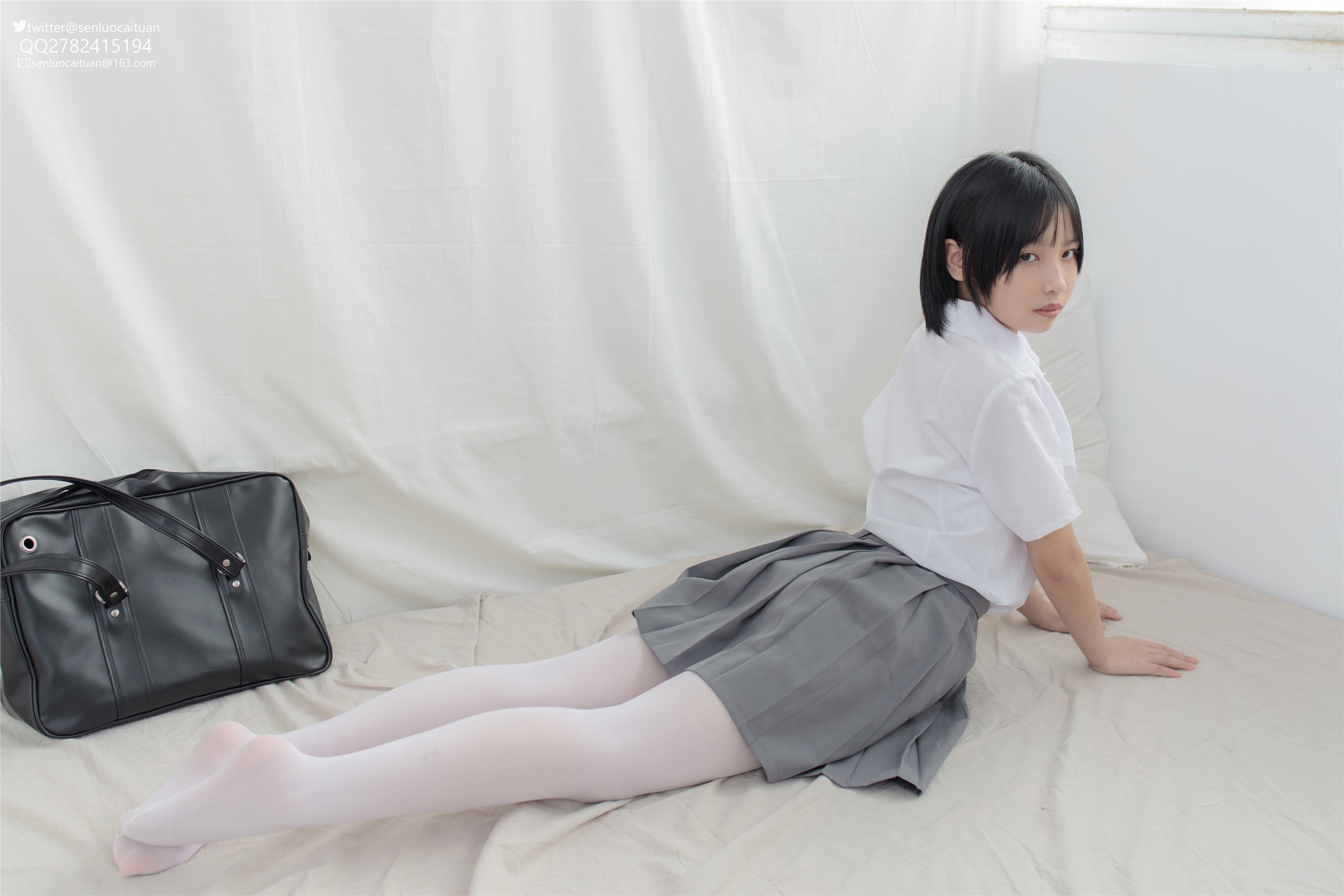 森萝财团萝莉丝足写真 GG-003 希晨 JK白丝