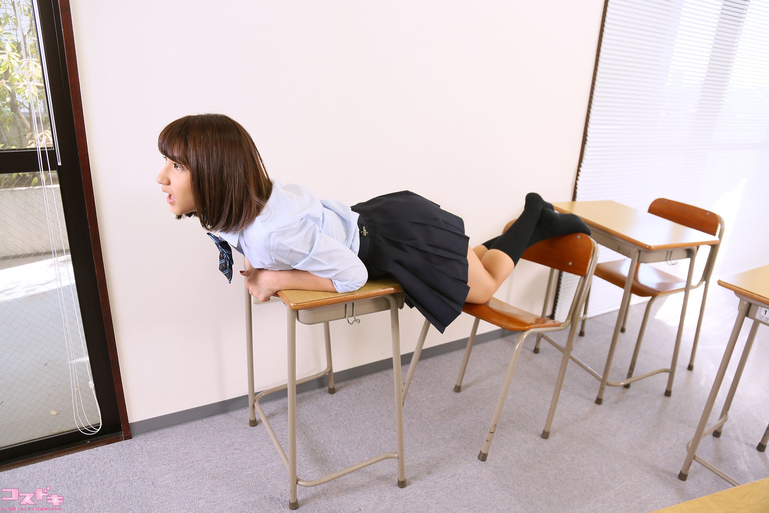 cosdoki  高城アミナ(高城亚美菜) takagiaminapicseifuku2+3 写真集