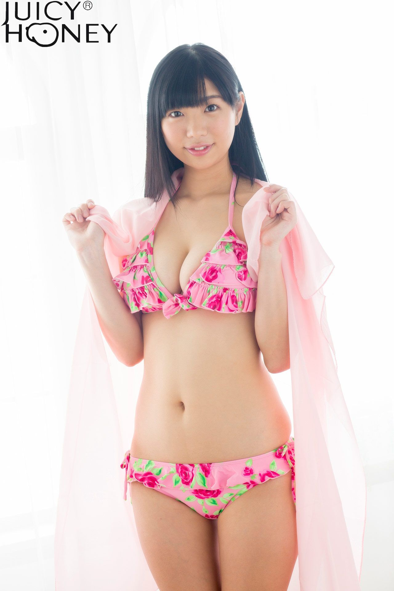 juicy honey  トレカ連動写真集 桐谷まつり《the.deluxe.2017》 写真集