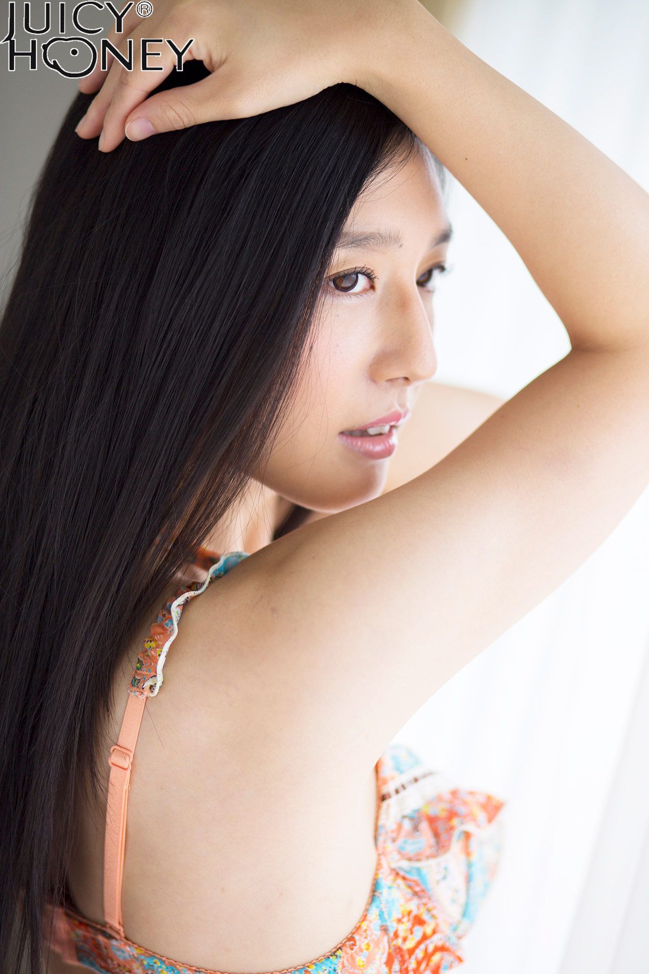 juicy honey  トレカ連動写真集 iori kogawa 古川いおり 写真集