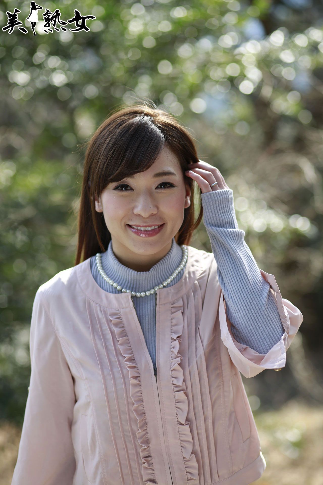 x-city  jukujo 人気熟女 jkj030 かすみ果穂香澄果穗 写真集