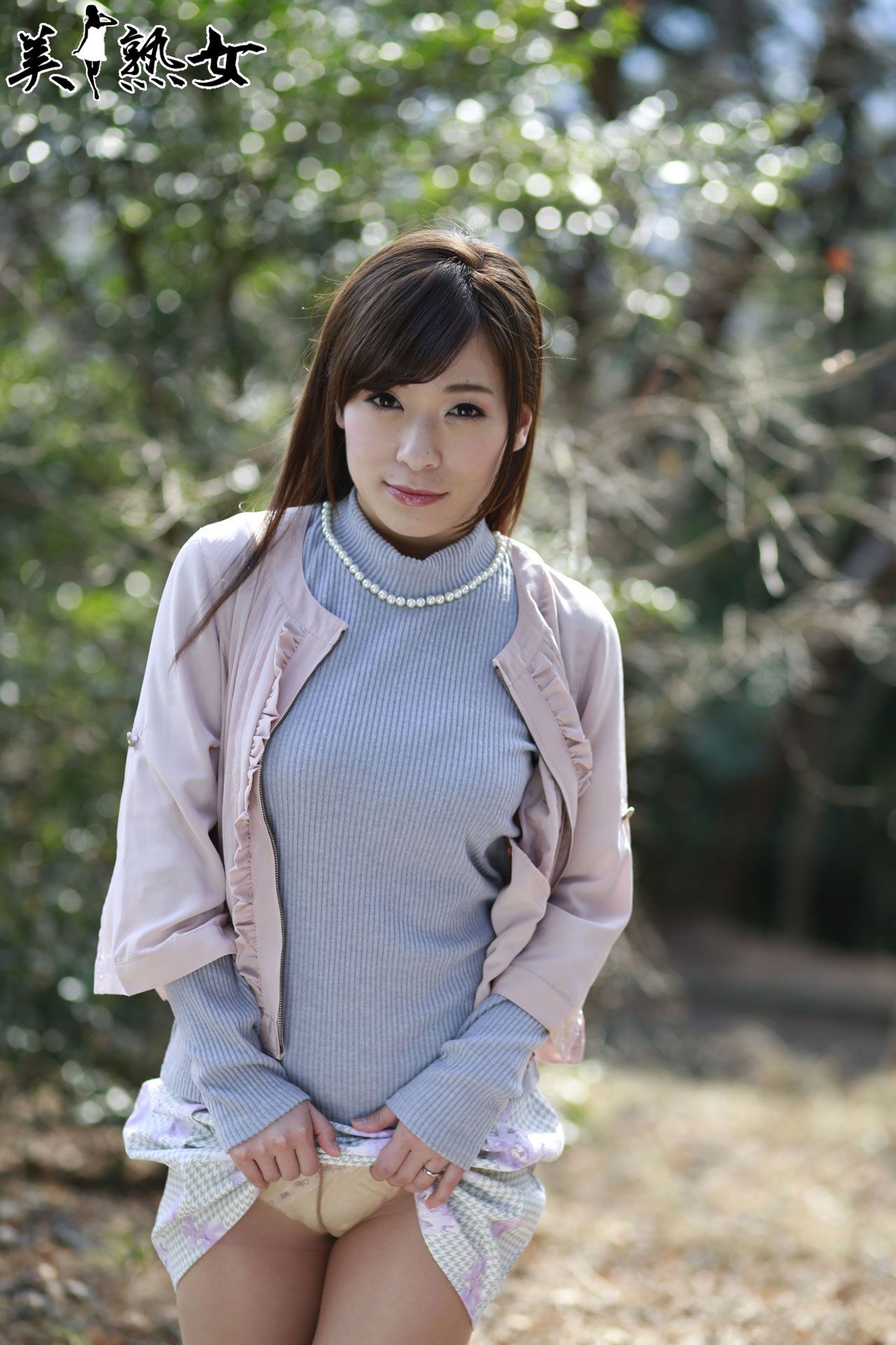 x-city  jukujo 人気熟女 jkj030 かすみ果穂香澄果穗 写真集