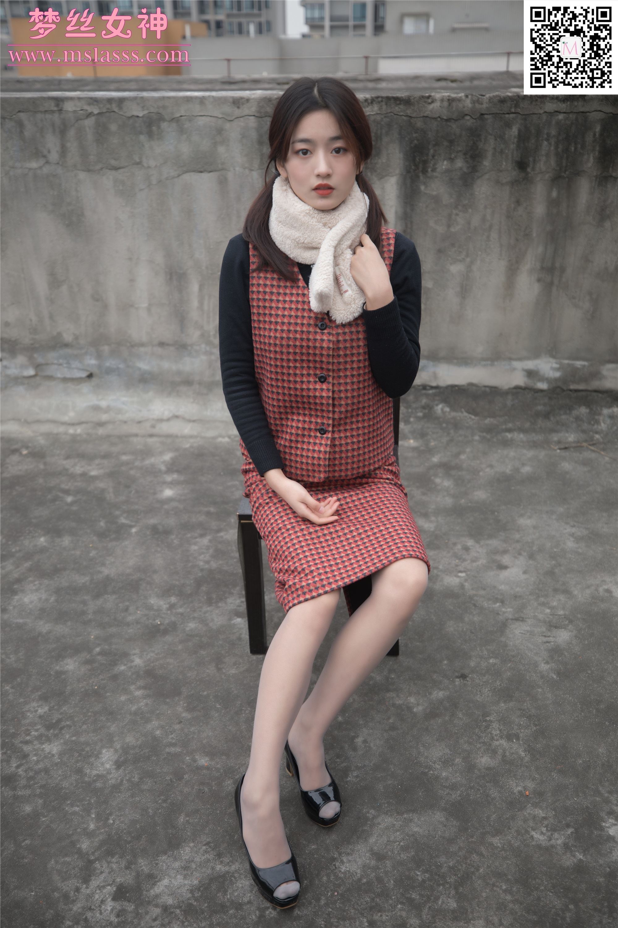 MSLASS梦丝女神 2020-01-15 Vol.090 璇璇5 天台少女