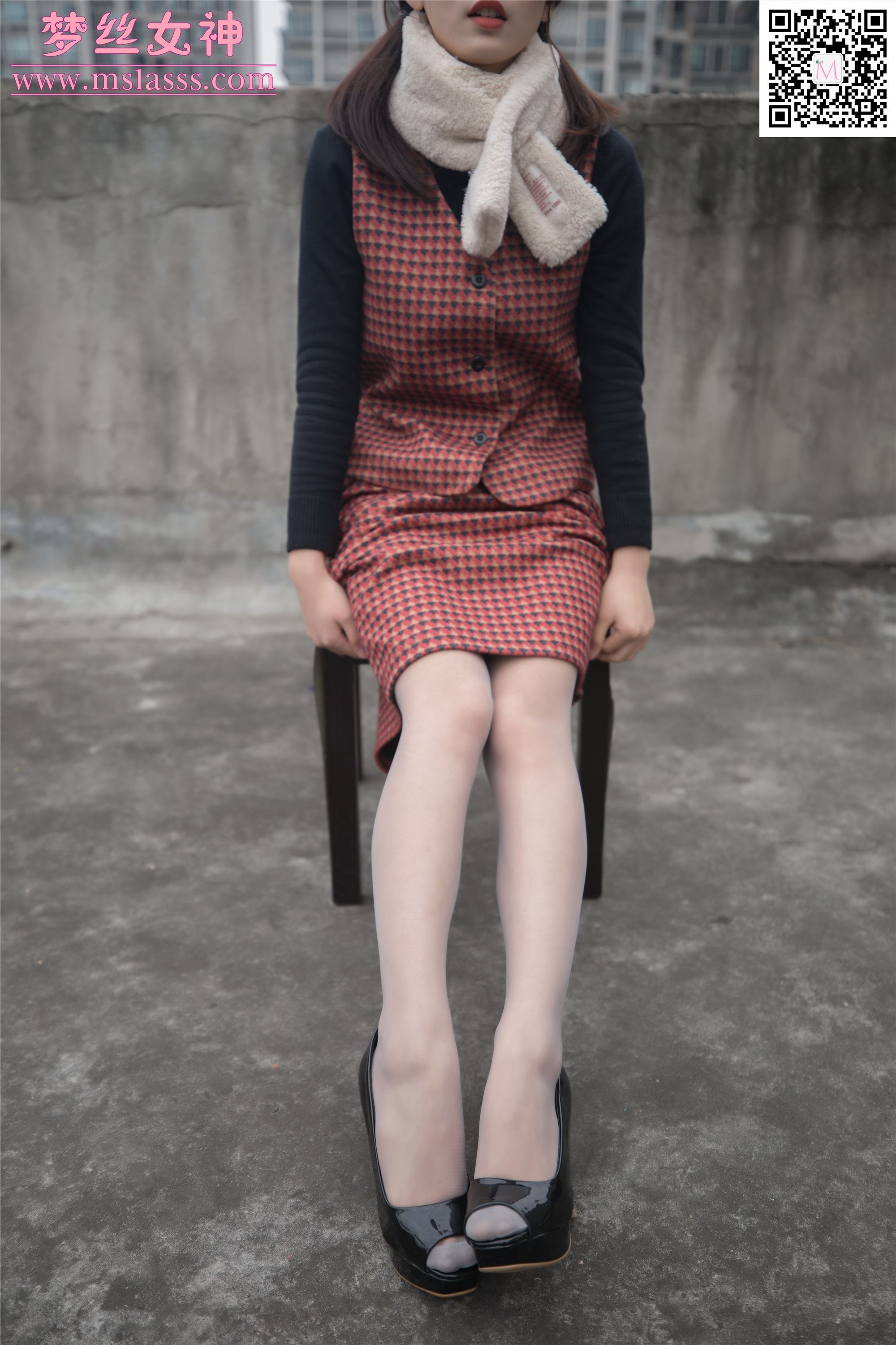 MSLASS梦丝女神 2020-01-15 Vol.090 璇璇5 天台少女