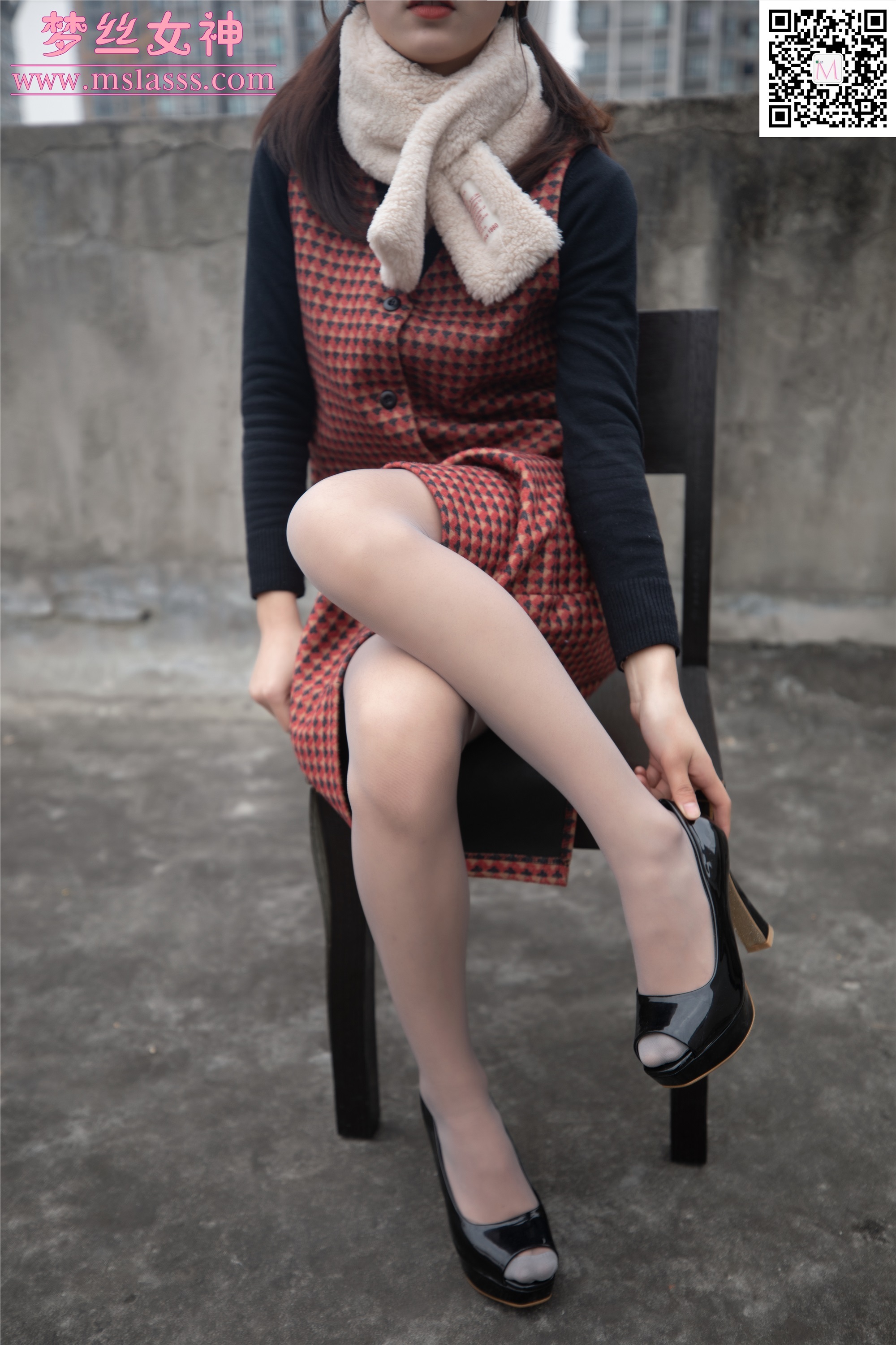 MSLASS梦丝女神 2020-01-15 Vol.090 璇璇5 天台少女