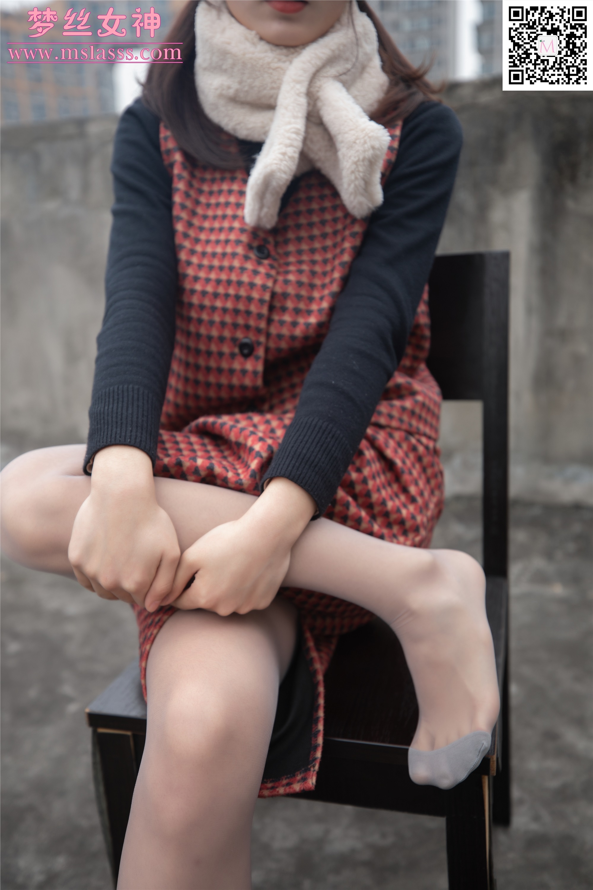 MSLASS梦丝女神 2020-01-15 Vol.090 璇璇5 天台少女