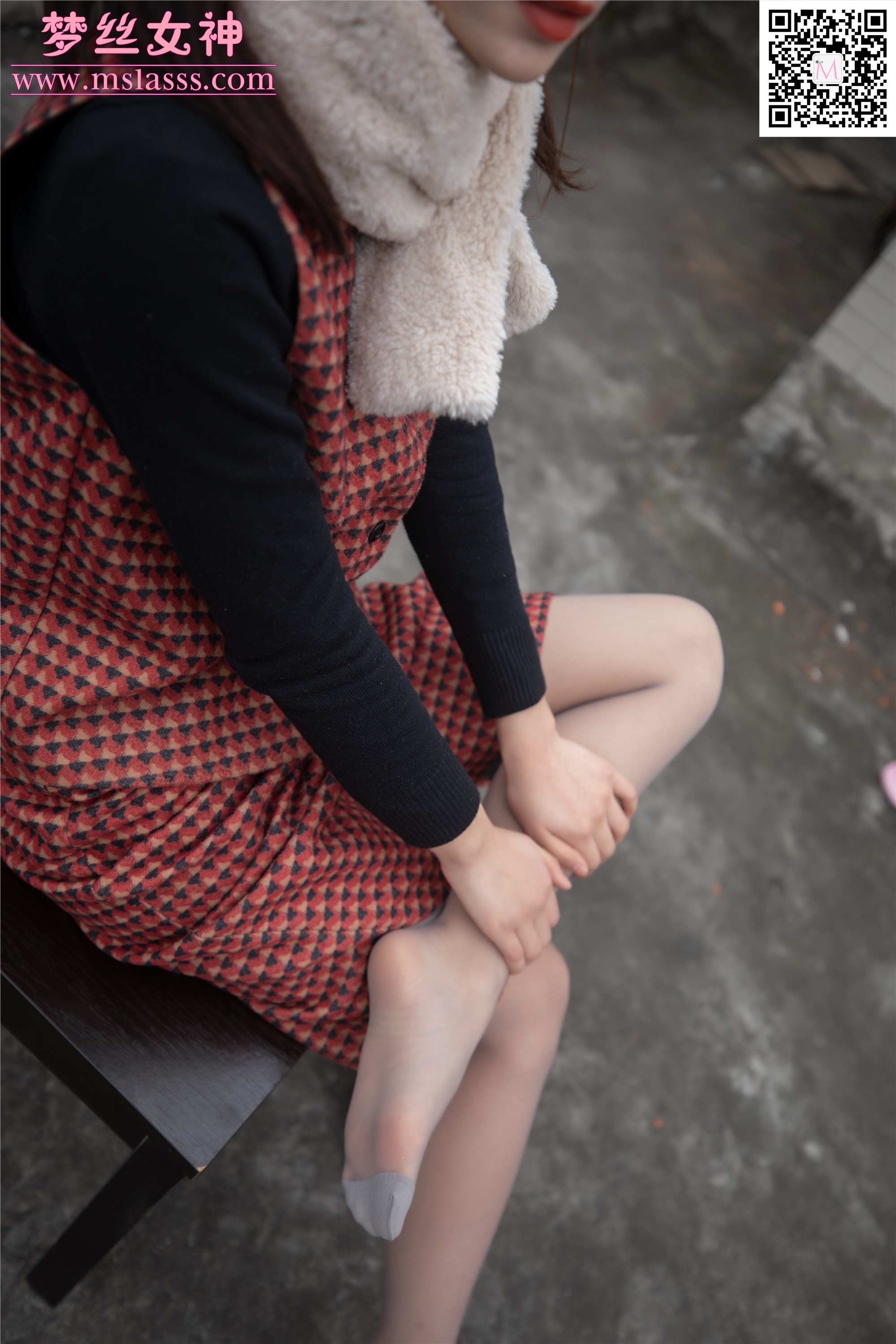 MSLASS梦丝女神 2020-01-15 Vol.090 璇璇5 天台少女