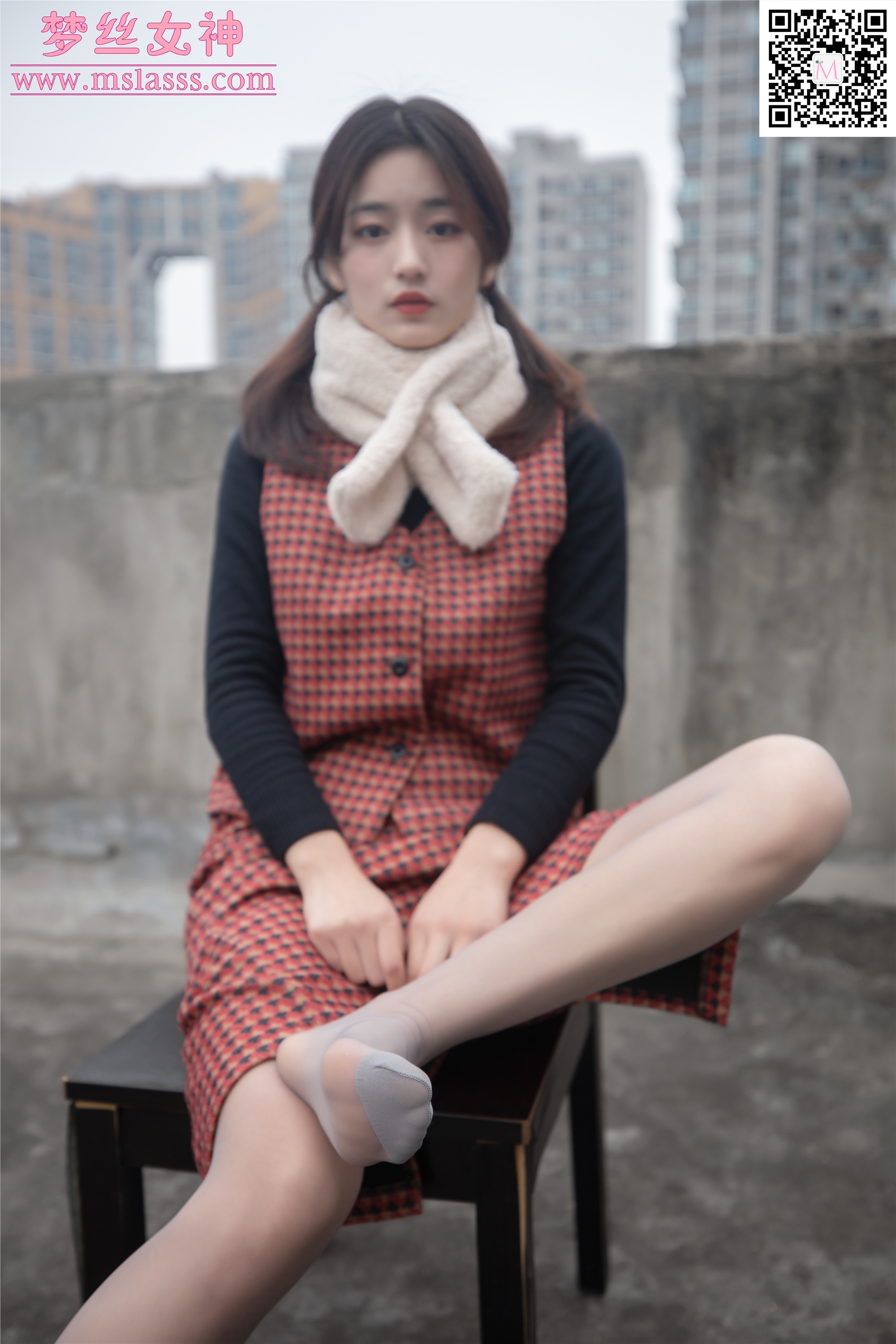 MSLASS梦丝女神 2020-01-15 Vol.090 璇璇5 天台少女