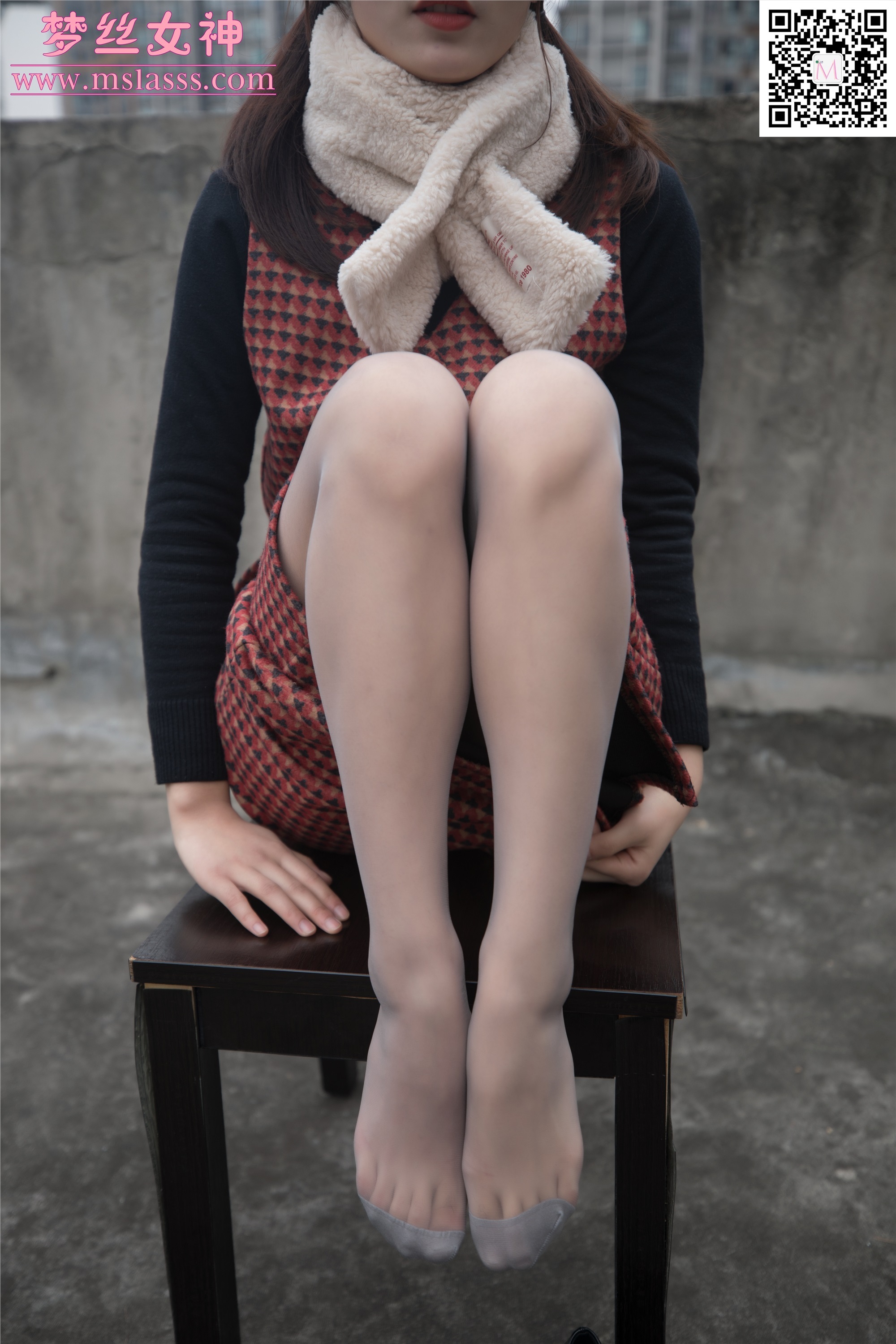 MSLASS梦丝女神 2020-01-15 Vol.090 璇璇5 天台少女