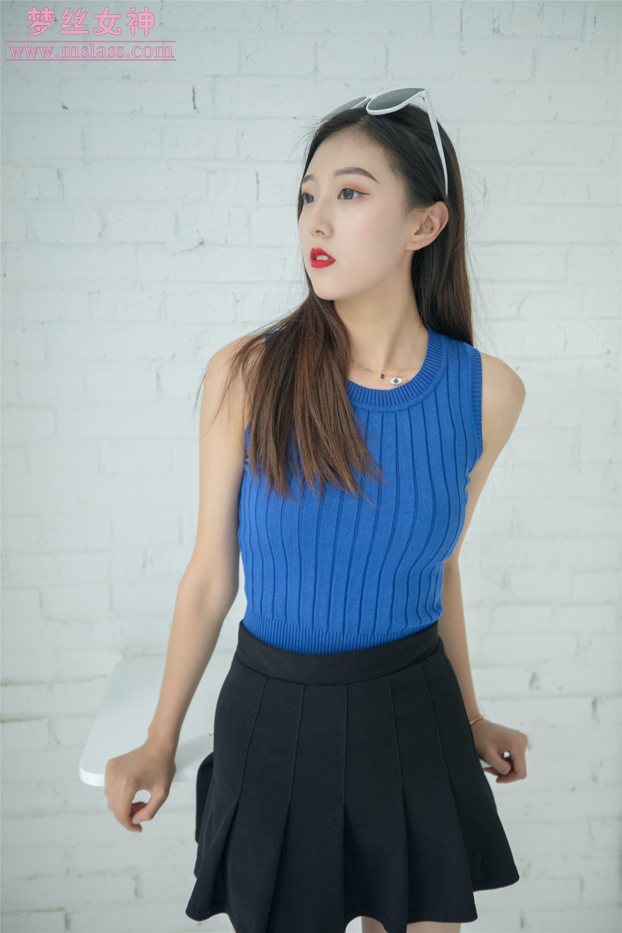 MSLASS梦丝女神 2019-06-08 Vol.031 苏蕾 艺术空间丝袜美腿