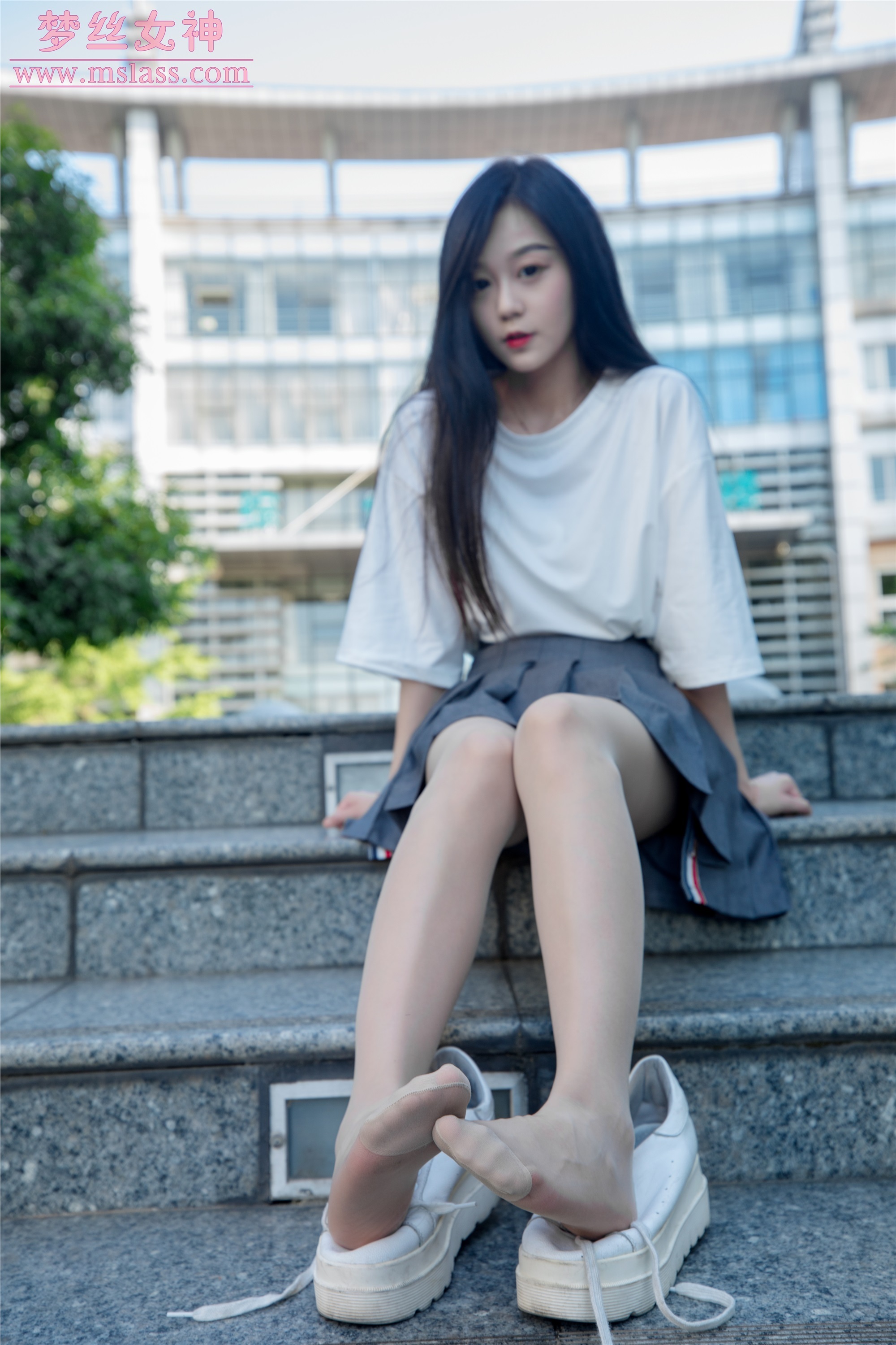 MSLASS梦丝女神 2019-06-13 Vol.034 灵灵 甜静的明星脸