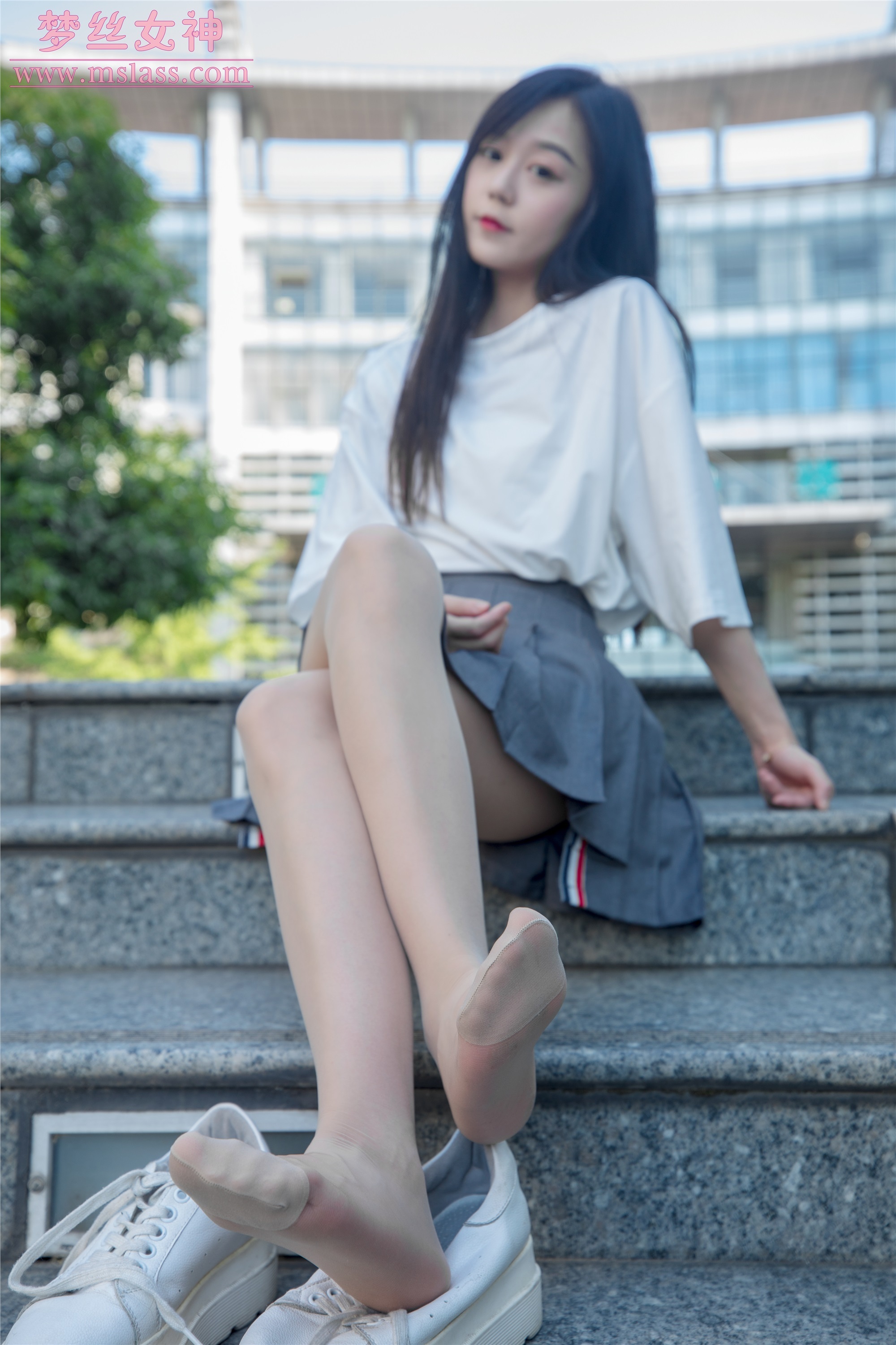 MSLASS梦丝女神 2019-06-13 Vol.034 灵灵 甜静的明星脸