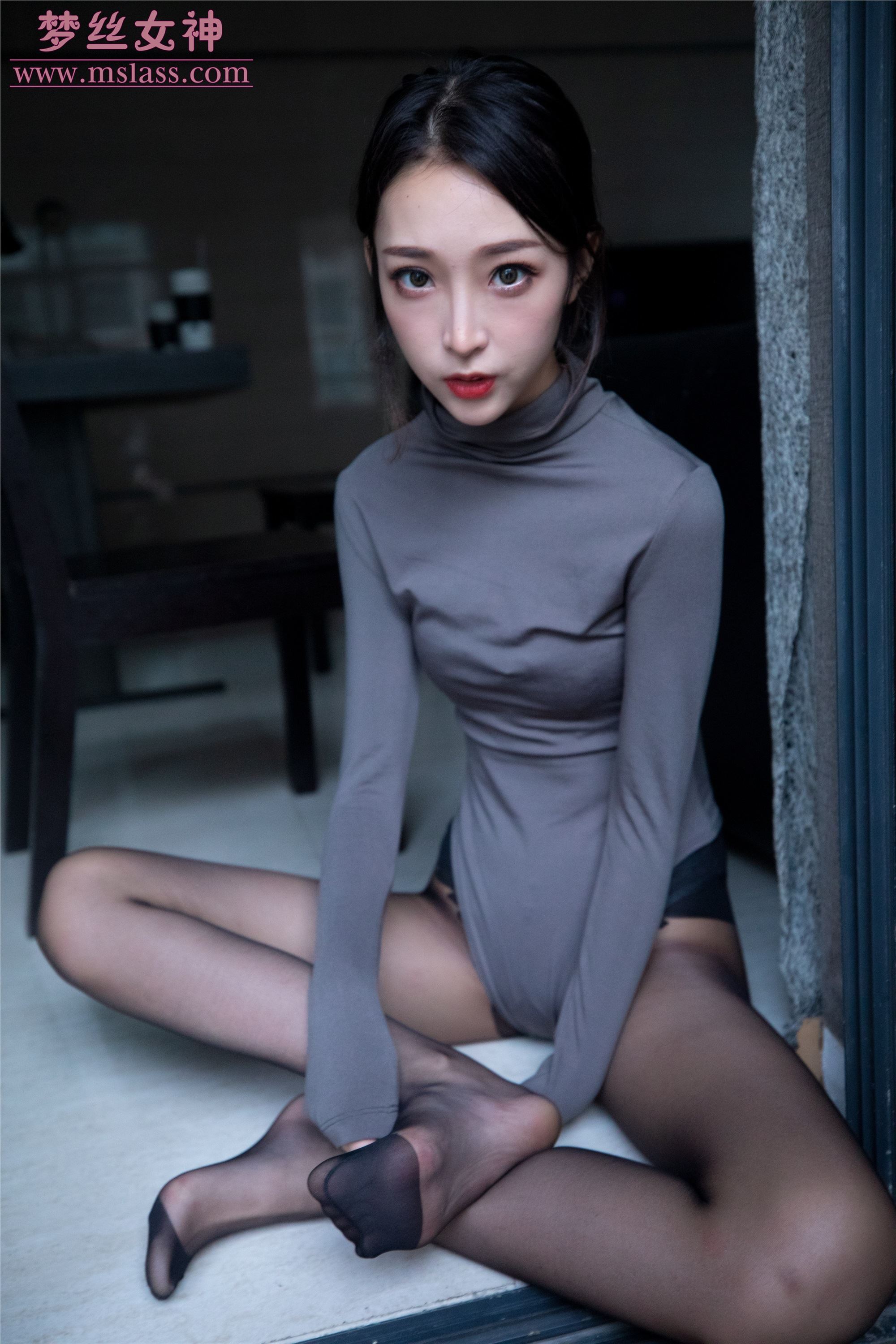 MSLASS梦丝女神 2019-08-05 Vol.040 乔儿 美女主播（精）