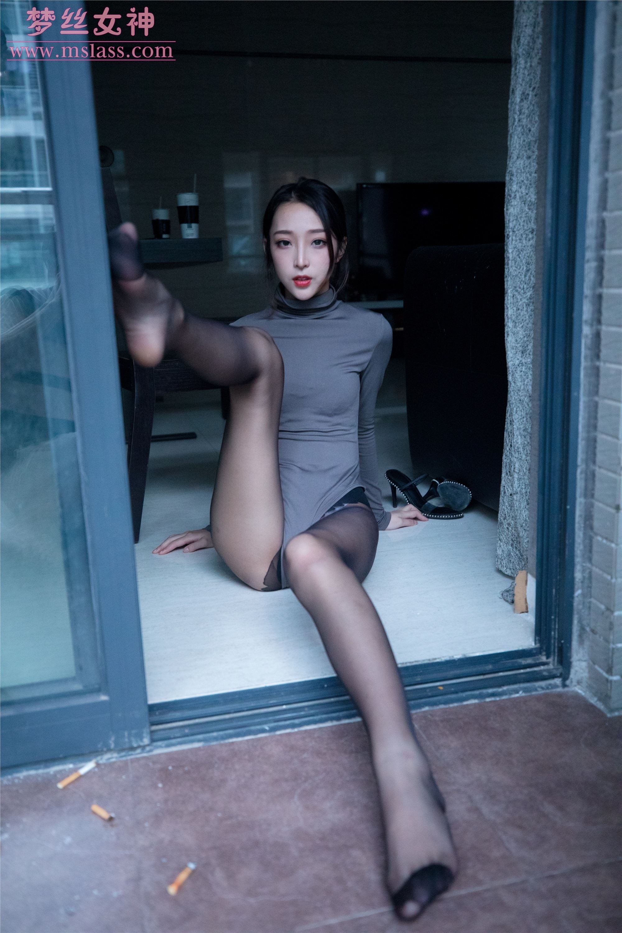 MSLASS梦丝女神 2019-08-05 Vol.040 乔儿 美女主播（精）