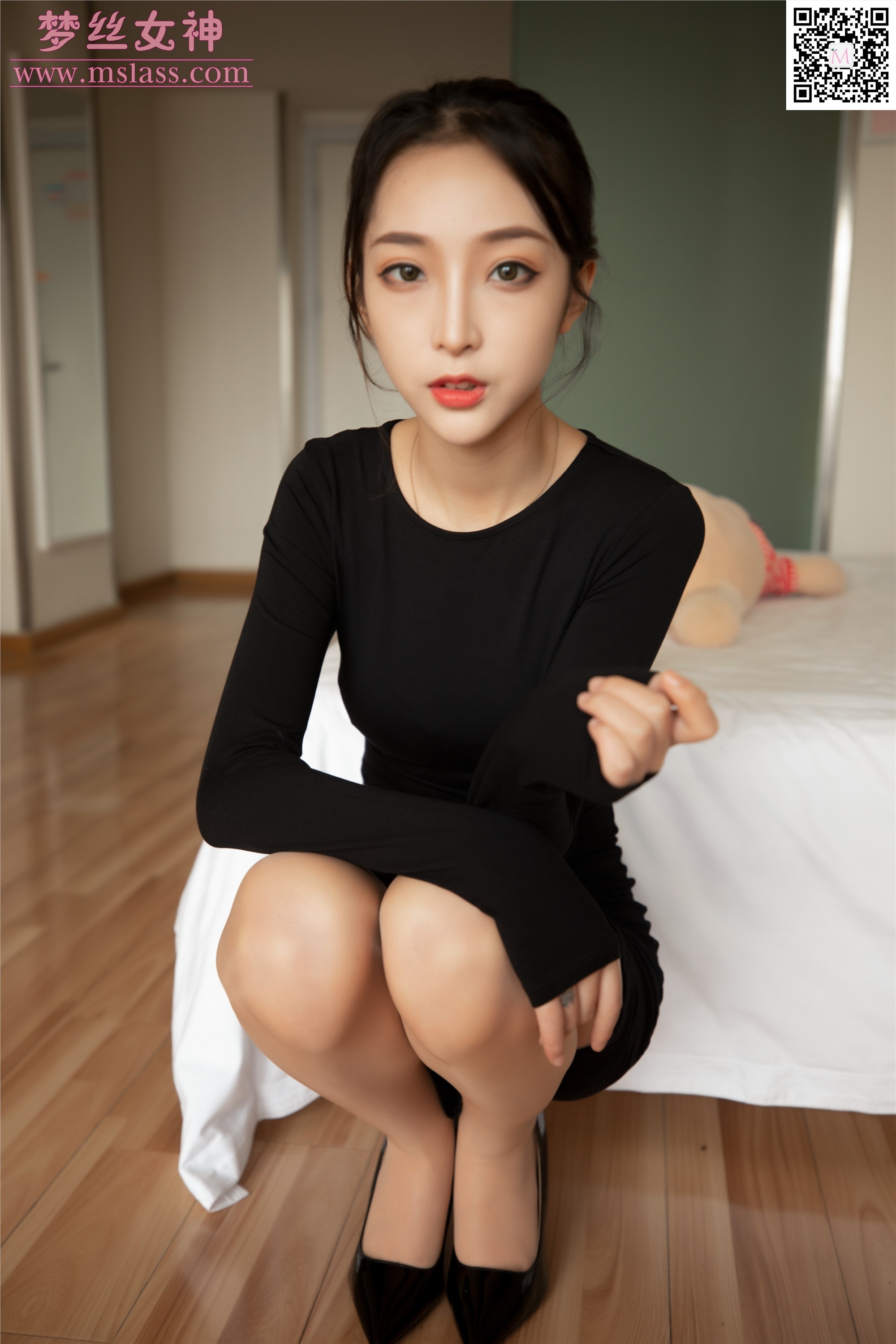 MSLASS梦丝女神 2019-09-18 Vol.049 乔儿 黑色魅影