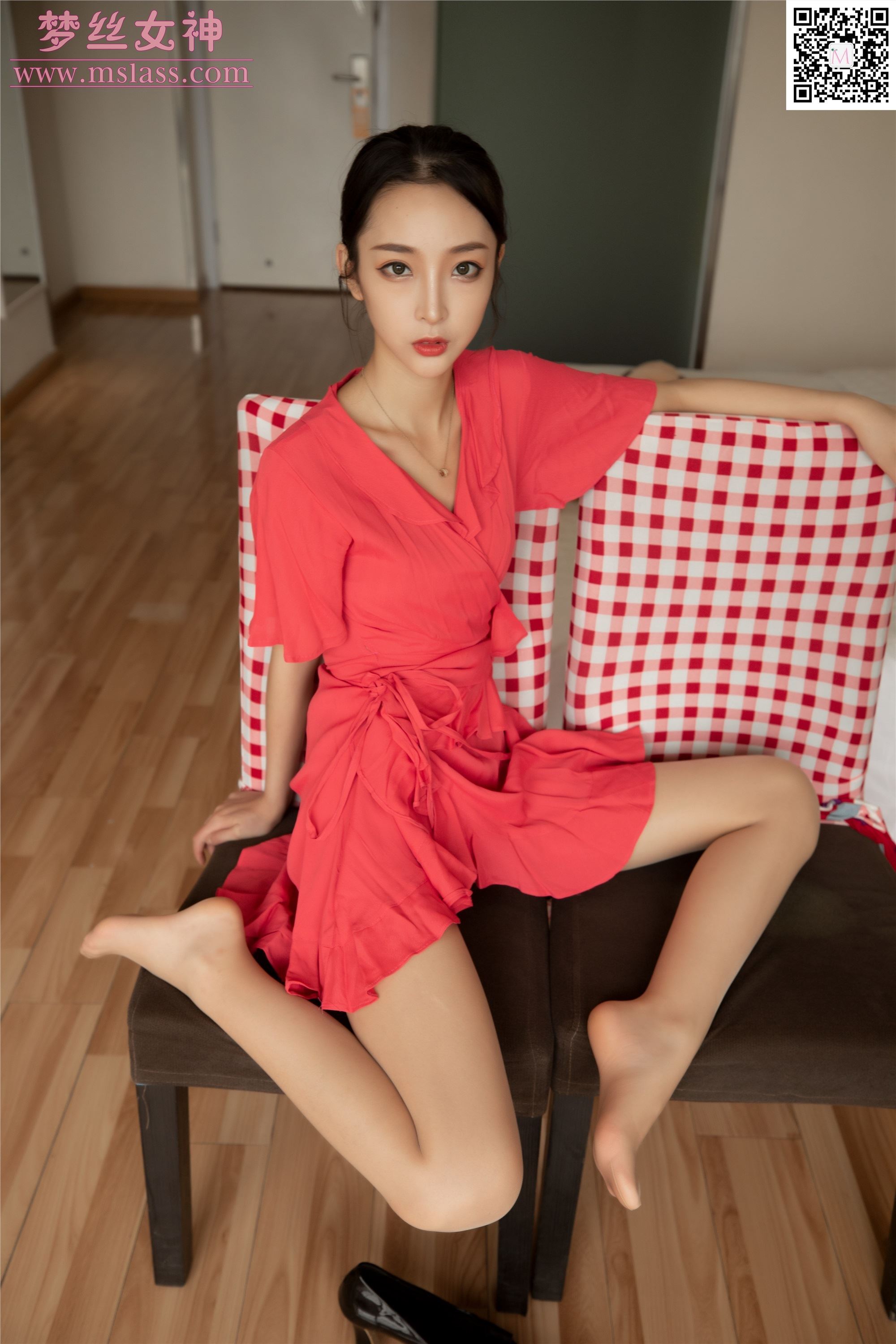 MSLASS梦丝女神 2019-09-22 Vol.050 乔儿 肤与黑