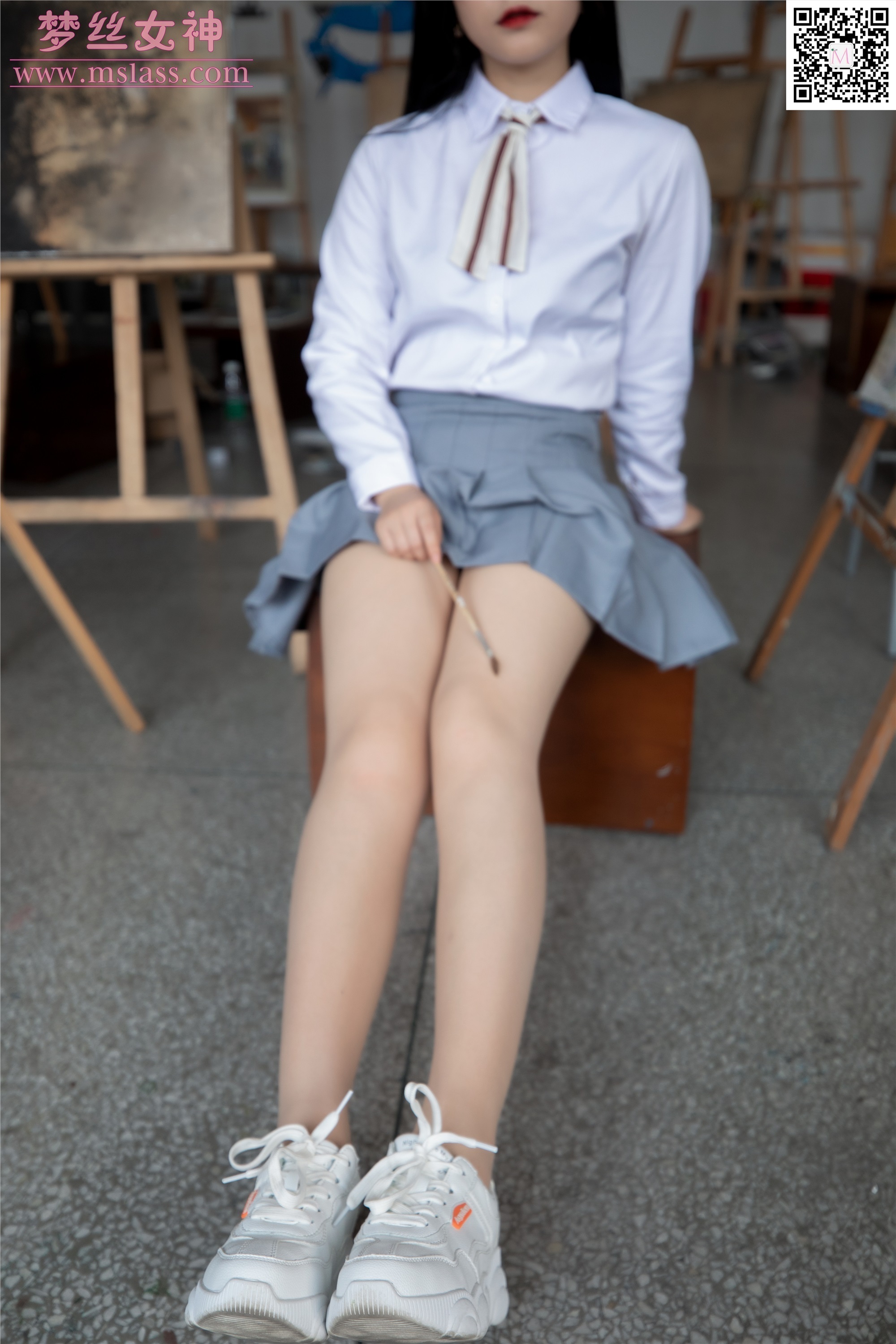 MSLASS梦丝女神 2019-09-25 Vol.053 恬恬 画室少女
