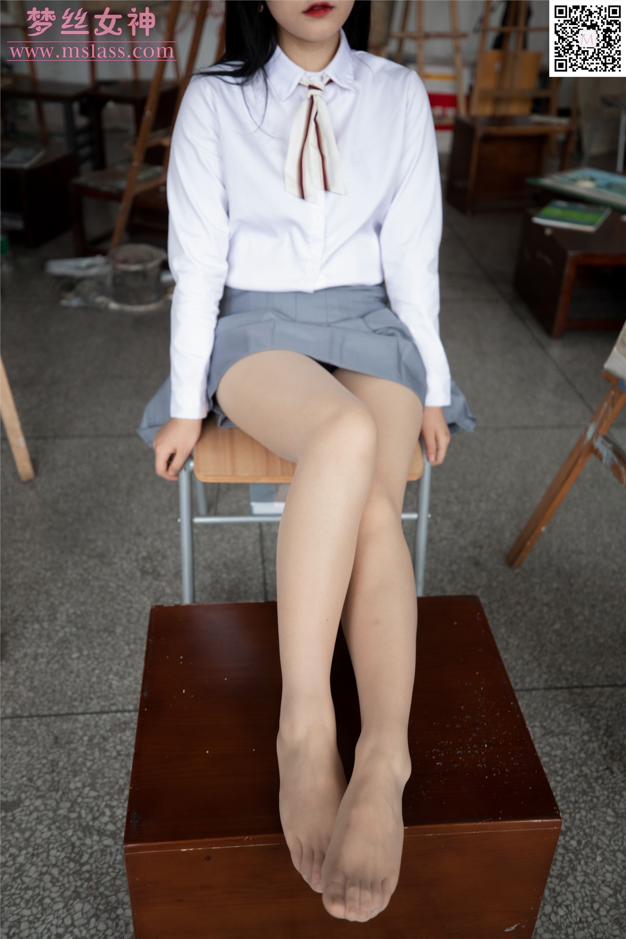 MSLASS梦丝女神 2019-09-25 Vol.053 恬恬 画室少女