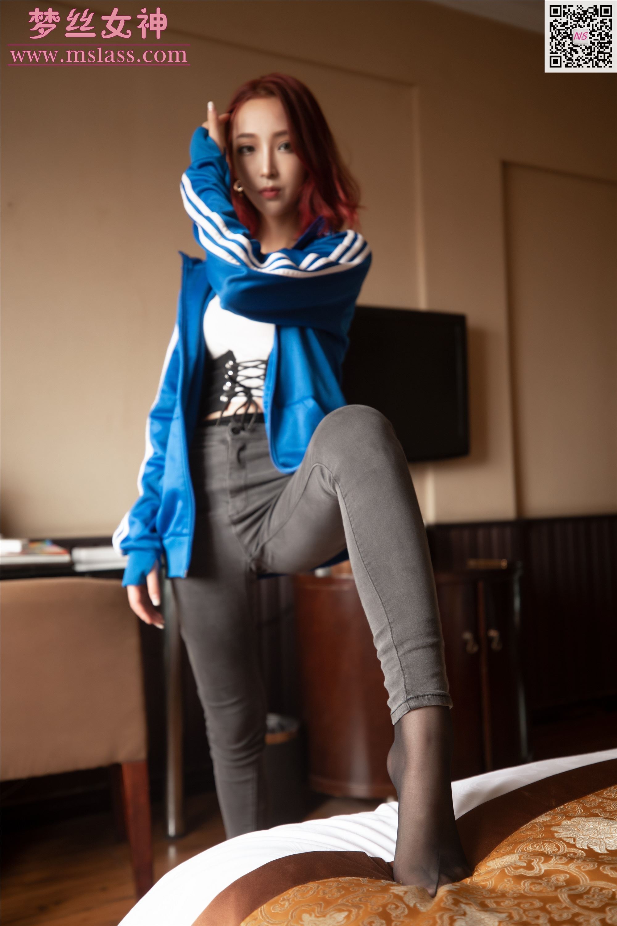MSLASS梦丝女神 2019-10-12 Vol.056 乔儿 校服回忆（黑丝版）