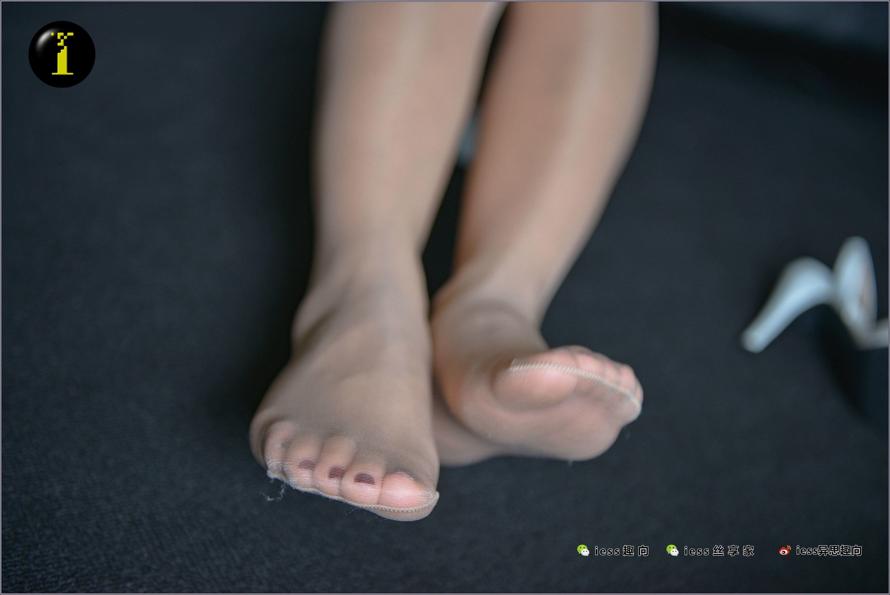 IESS异思趣向  普惠集 009-范美美 把穿得起球的袜子换了