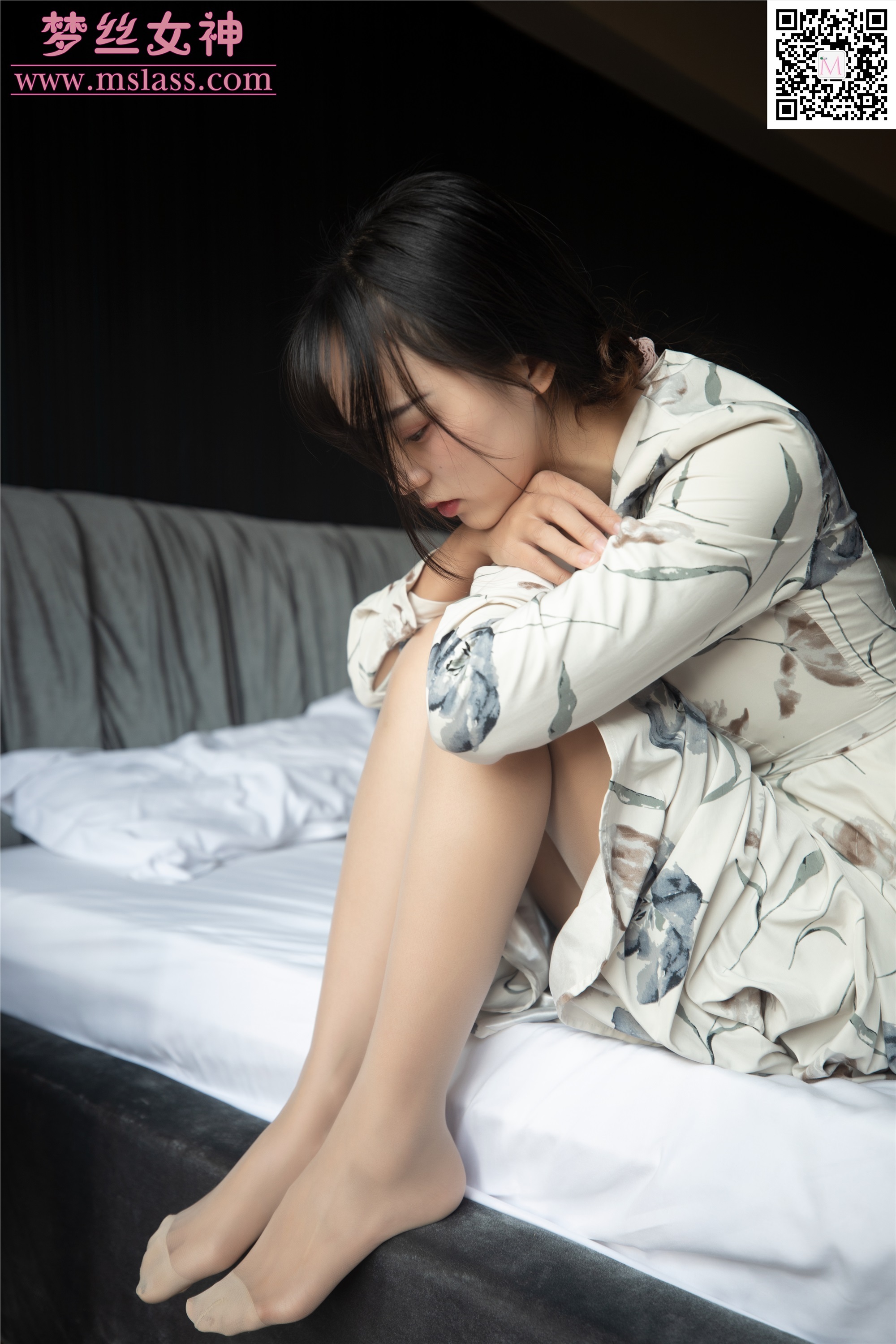 MSLASS梦丝女神 2019-11-08 Vol.065 玥玥 长裙的美人坯子