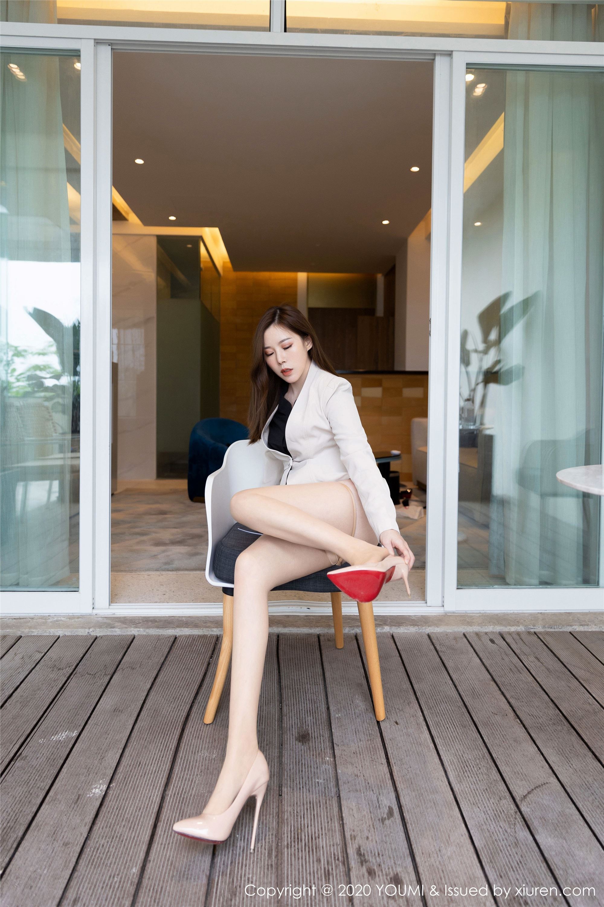 YOUMI尤蜜荟 2020.05.20 Vol.473 OL肉丝 白茹雪Abby