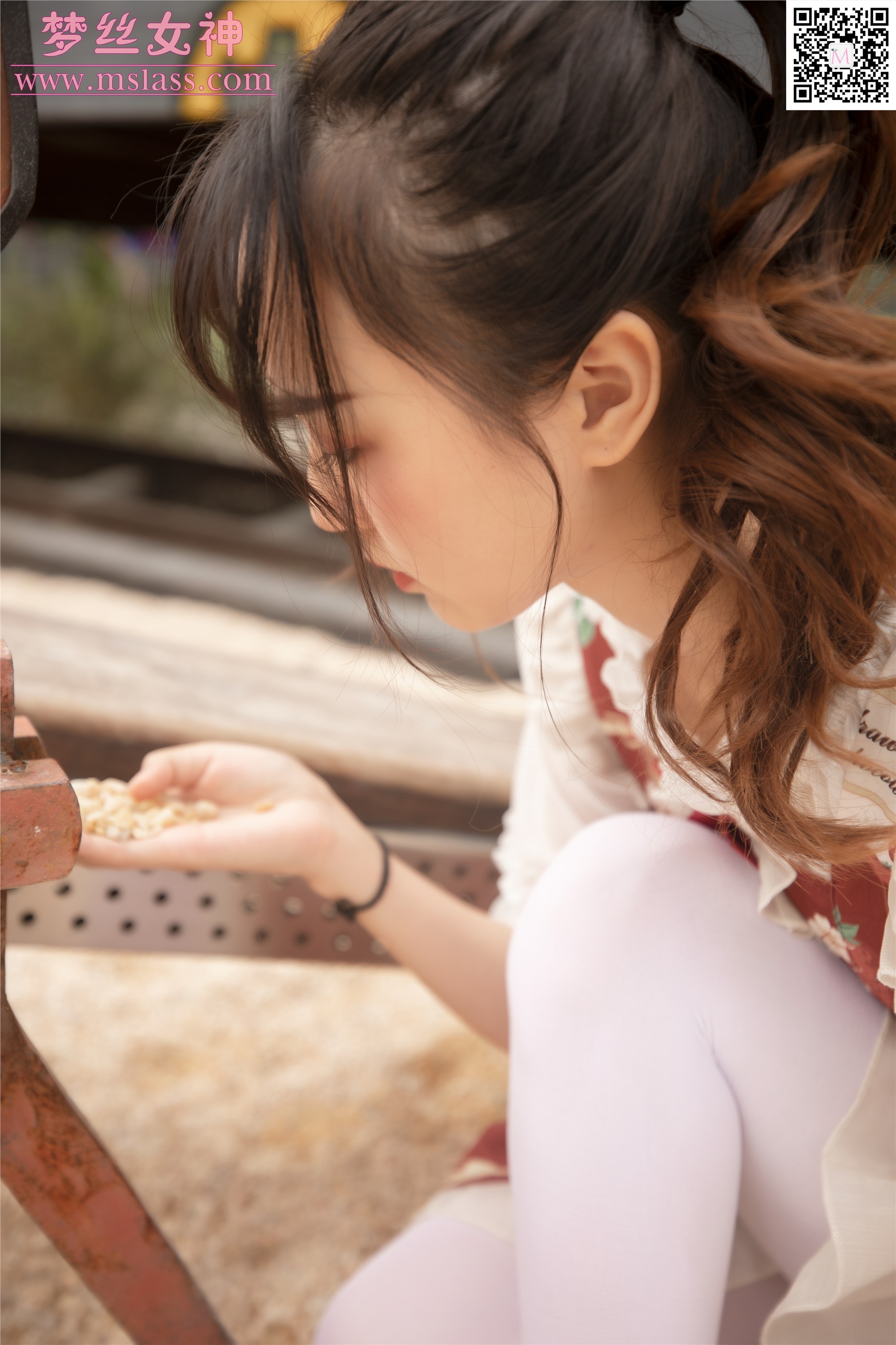 MSLASS梦丝女神 2019-10-27 Vol.061 玥玥 白丝萝莉塔