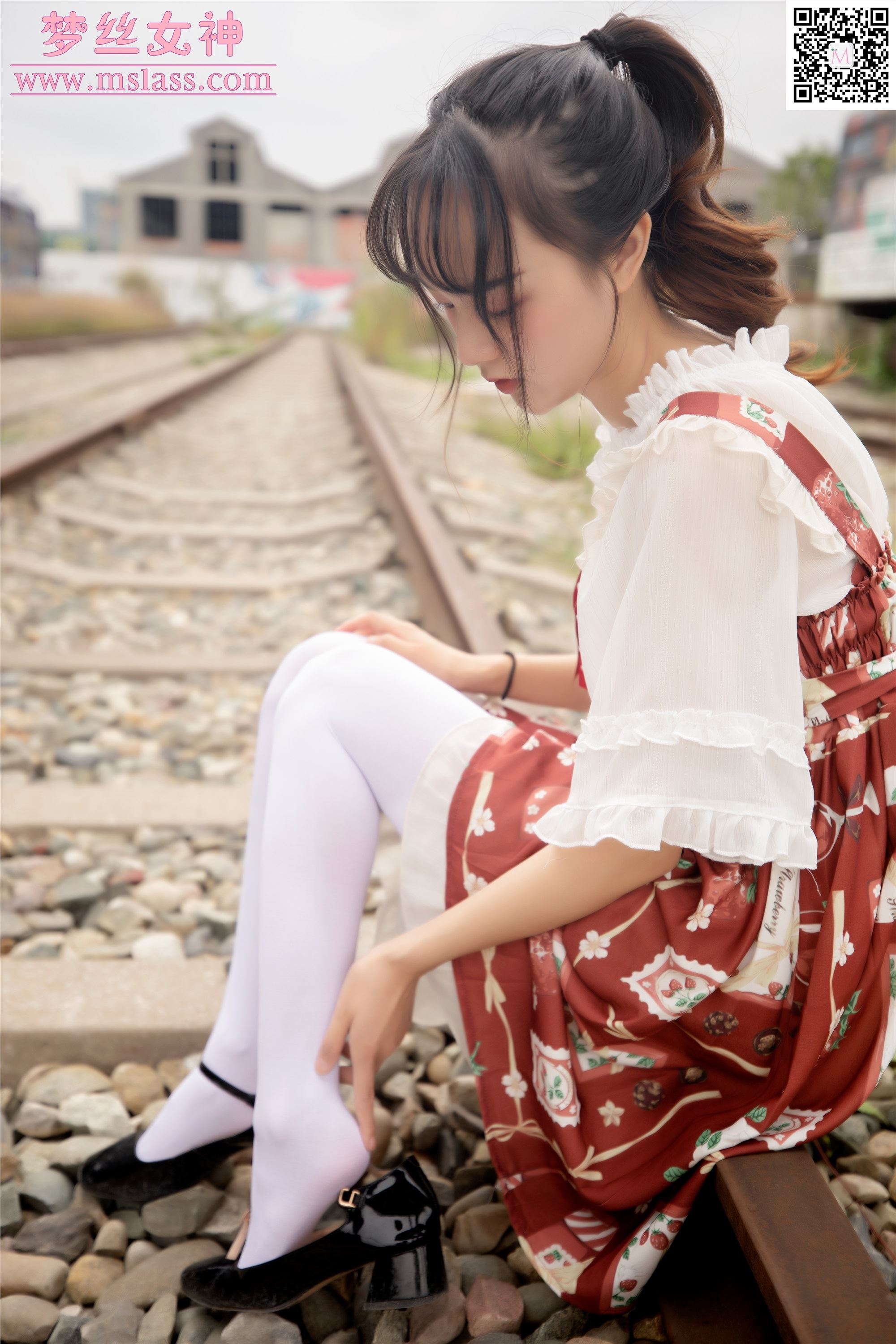 MSLASS梦丝女神 2019-10-27 Vol.061 玥玥 白丝萝莉塔