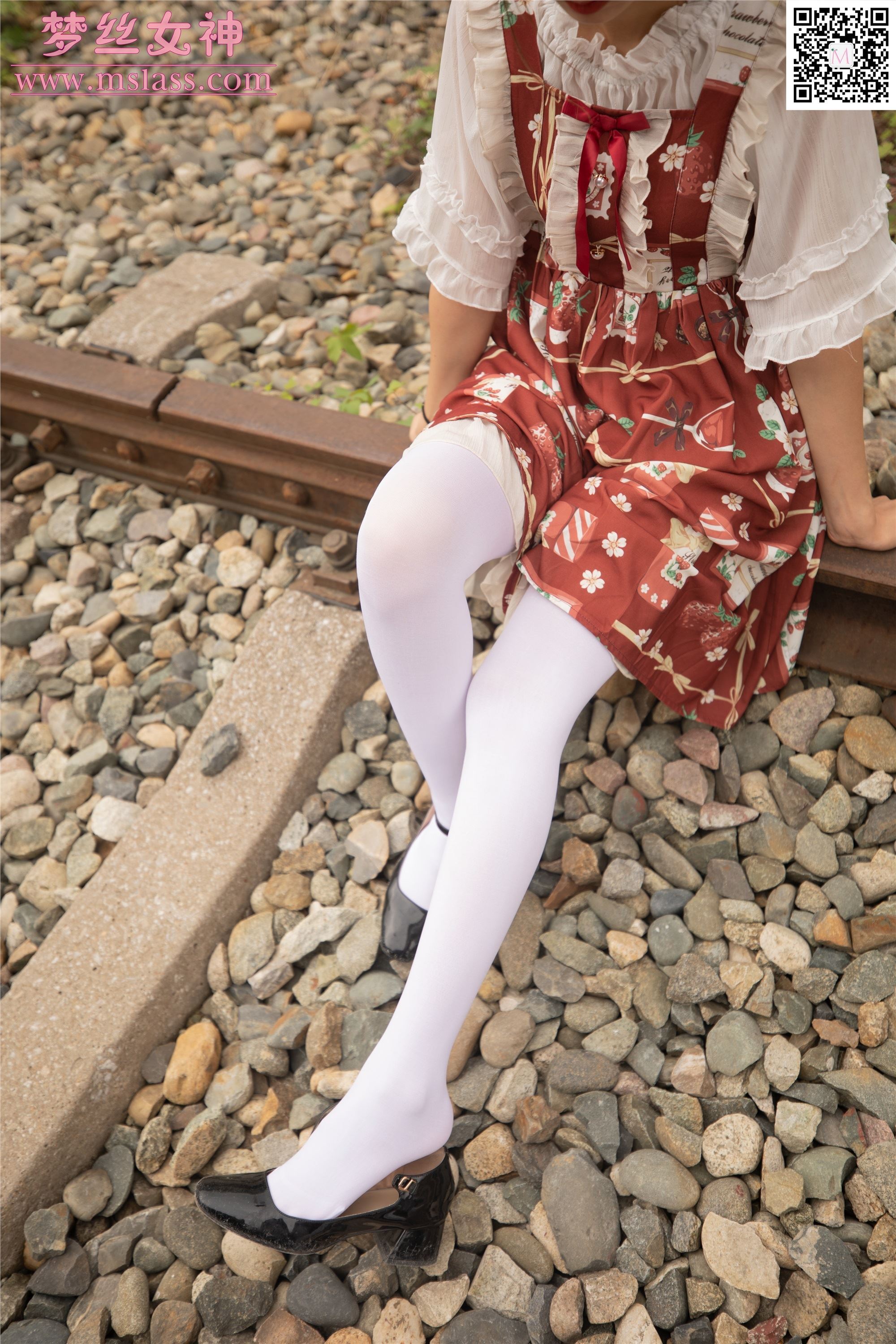 MSLASS梦丝女神 2019-10-27 Vol.061 玥玥 白丝萝莉塔