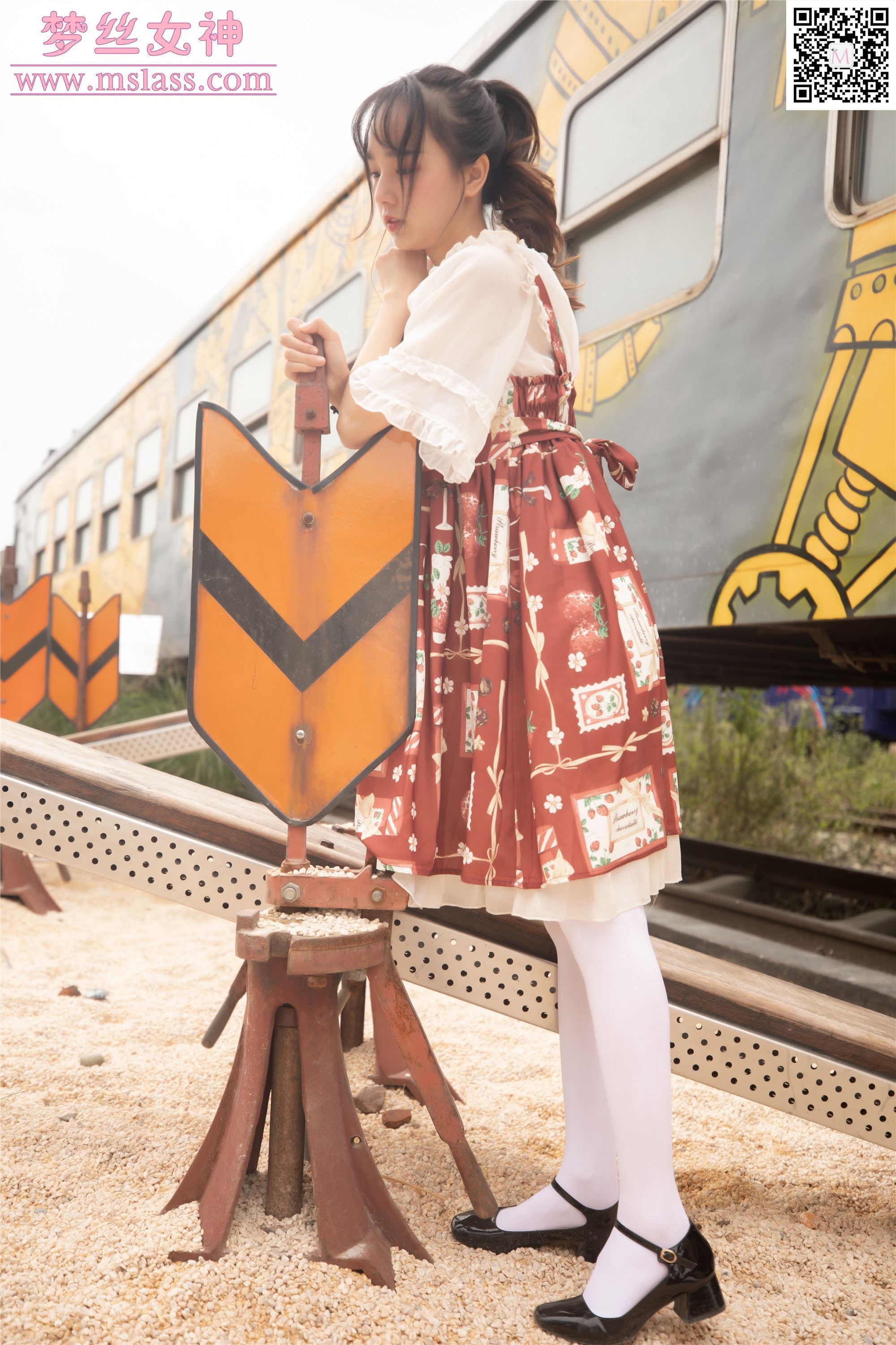 MSLASS梦丝女神 2019-10-27 Vol.061 玥玥 白丝萝莉塔