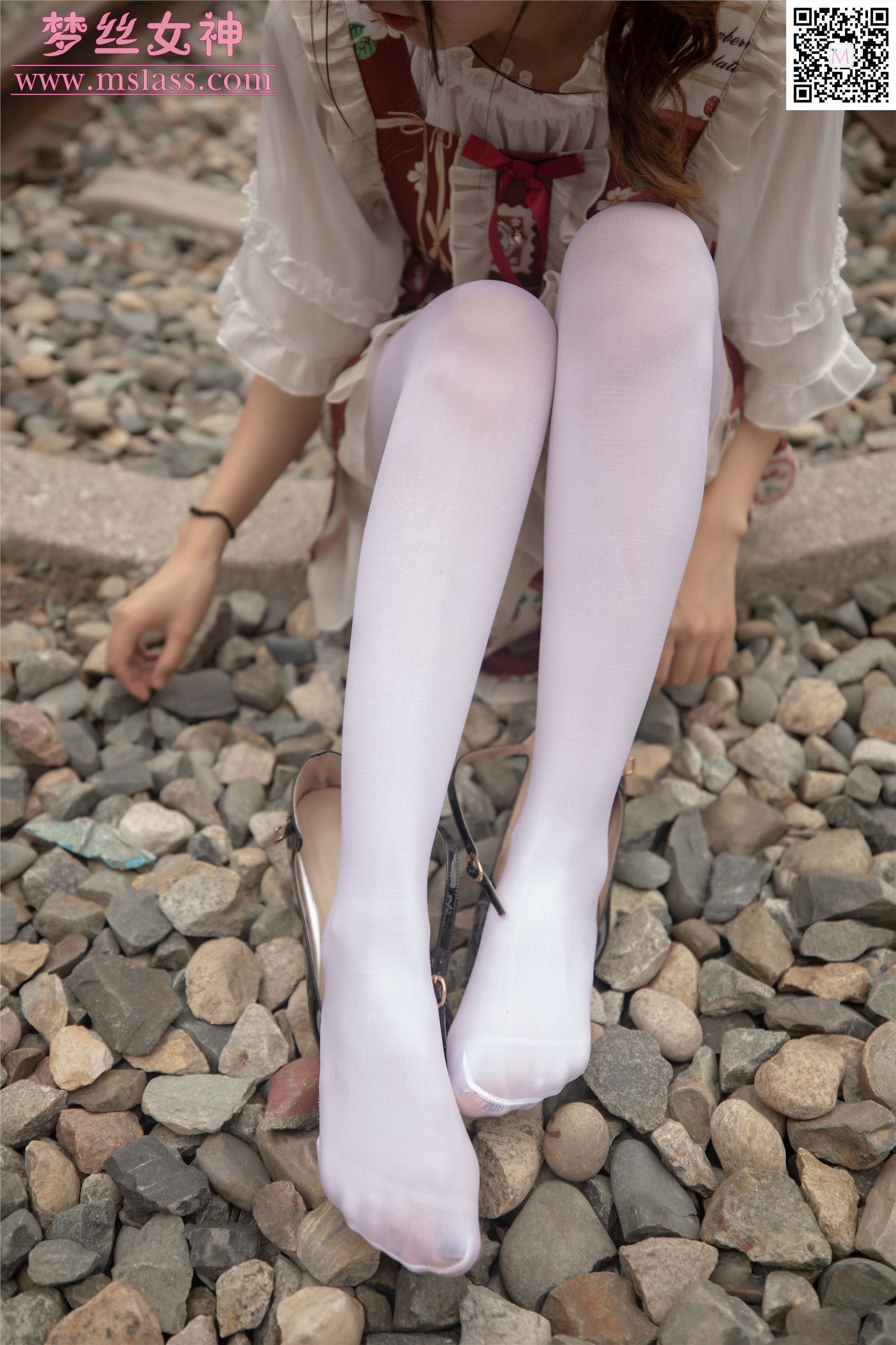 MSLASS梦丝女神 2019-10-27 Vol.061 玥玥 白丝萝莉塔