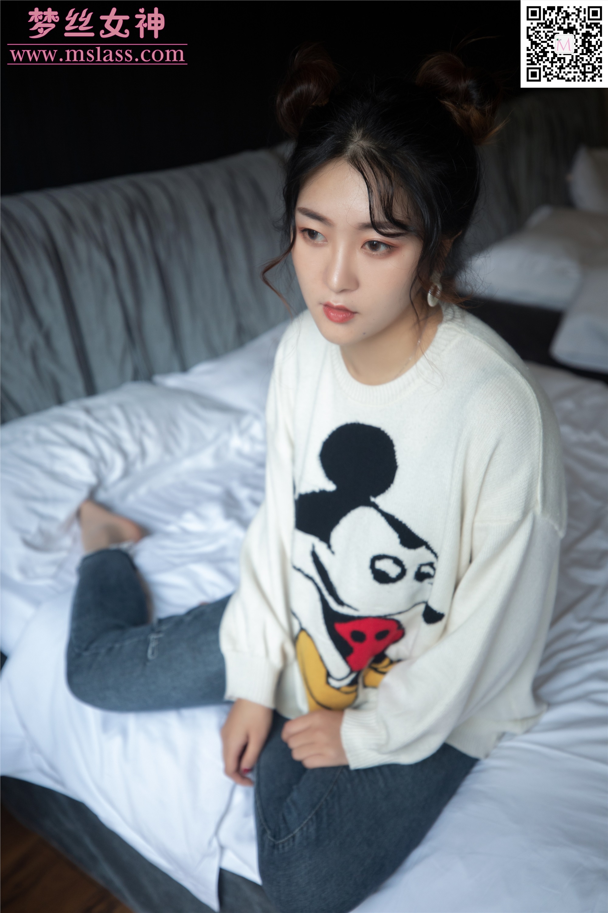 MSLASS梦丝女神 2019-11-11 Vol.067 雨晨 牛仔裤的裤里丝