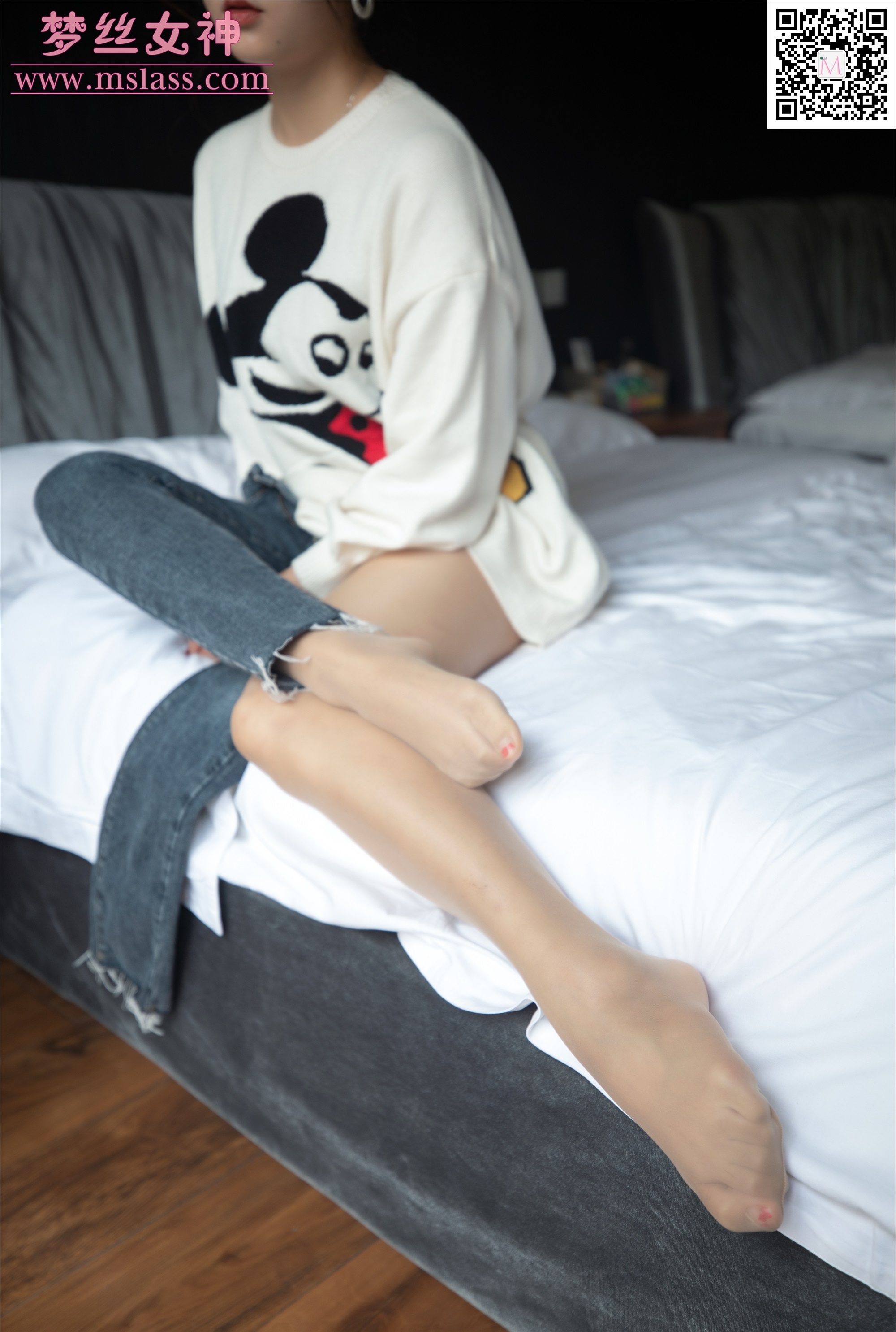 MSLASS梦丝女神 2019-11-11 Vol.067 雨晨 牛仔裤的裤里丝