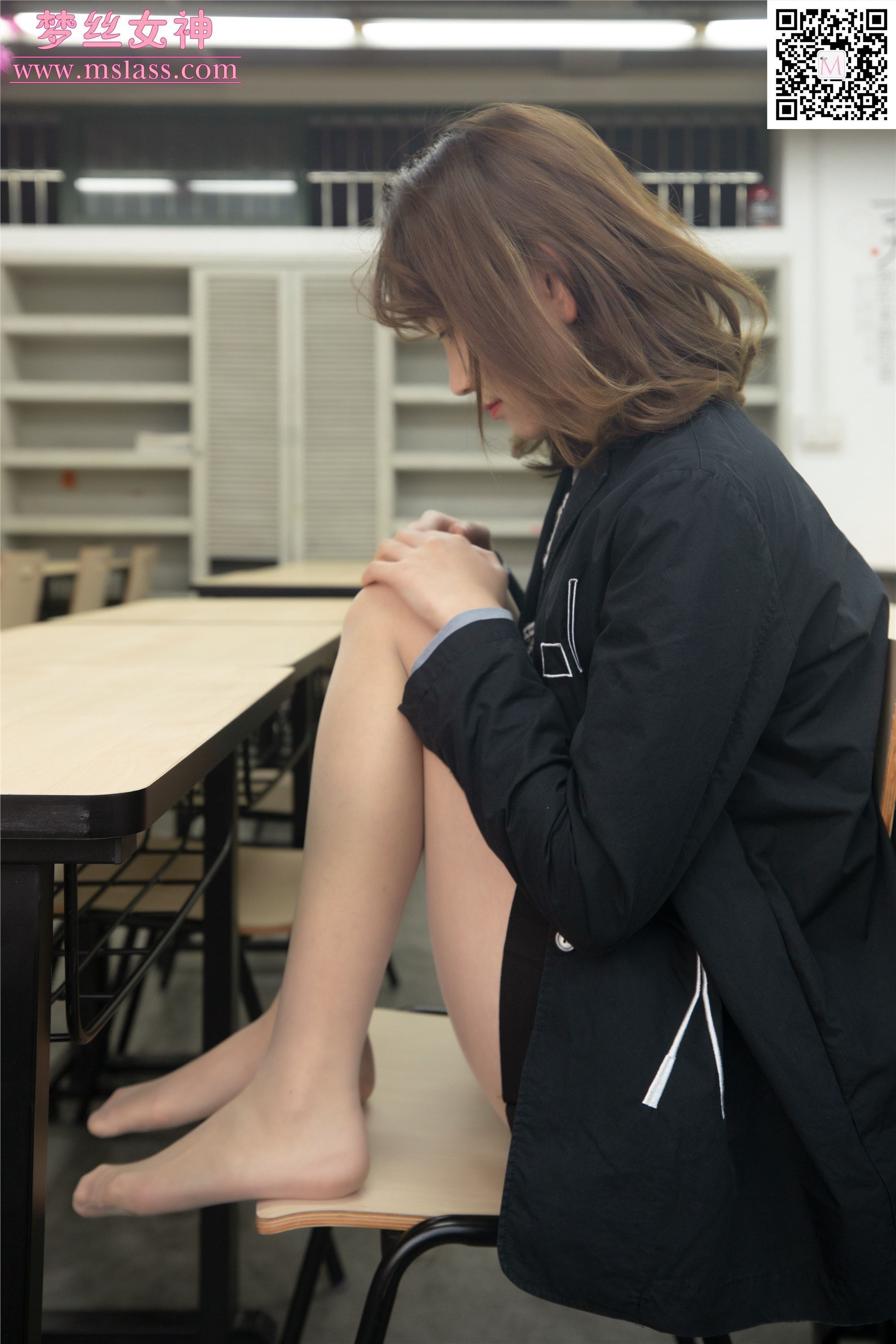 MSLASS梦丝女神 2019-11-15 Vol.069 周雨 纯洁的丝袜学妹