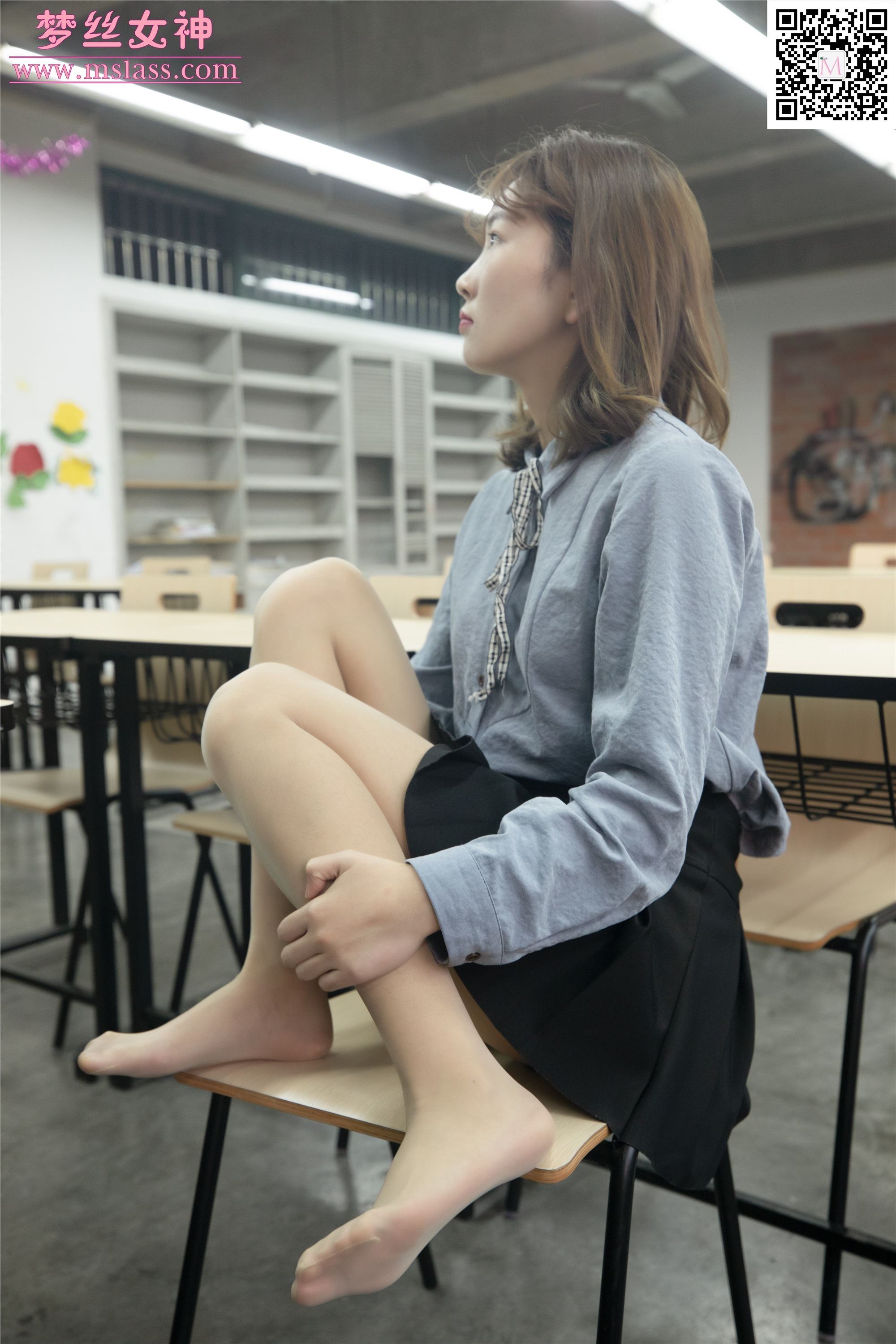 MSLASS梦丝女神 2019-11-15 Vol.069 周雨 纯洁的丝袜学妹