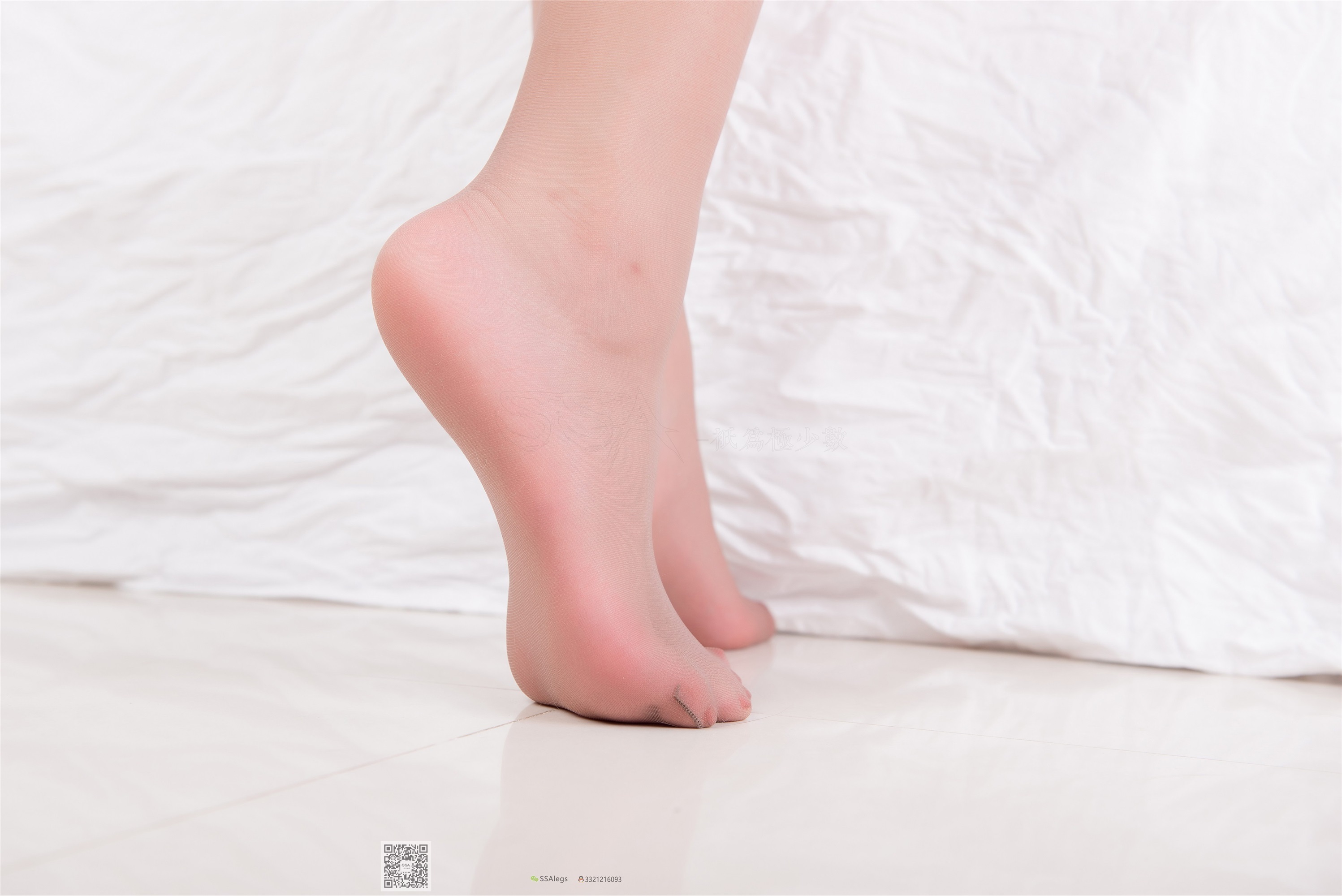 SSA丝社 NO.034 大大的咖啡丝完美腿部曲线