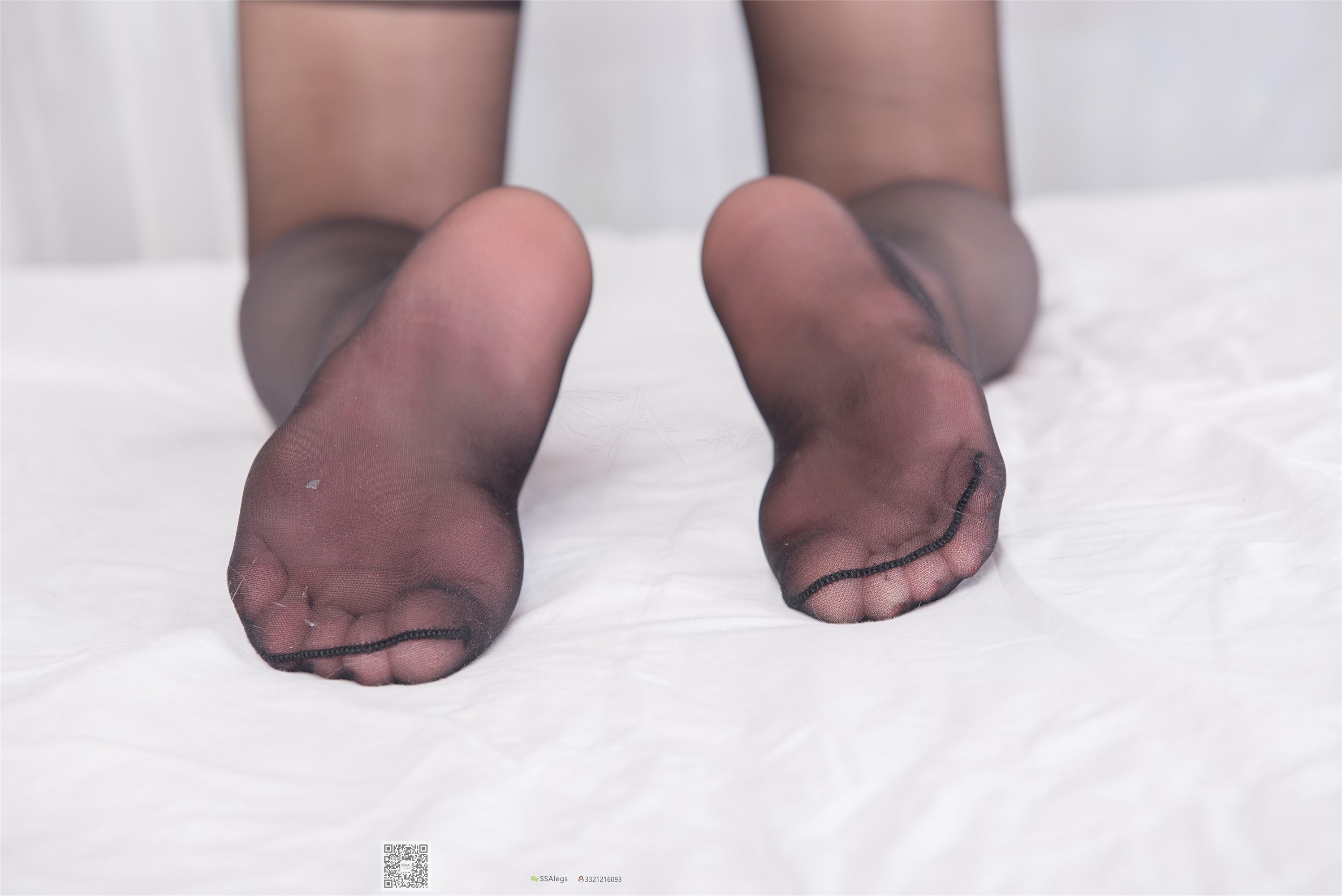 SSA丝社 NO.035 大大的警服长筒丝袜及裸足