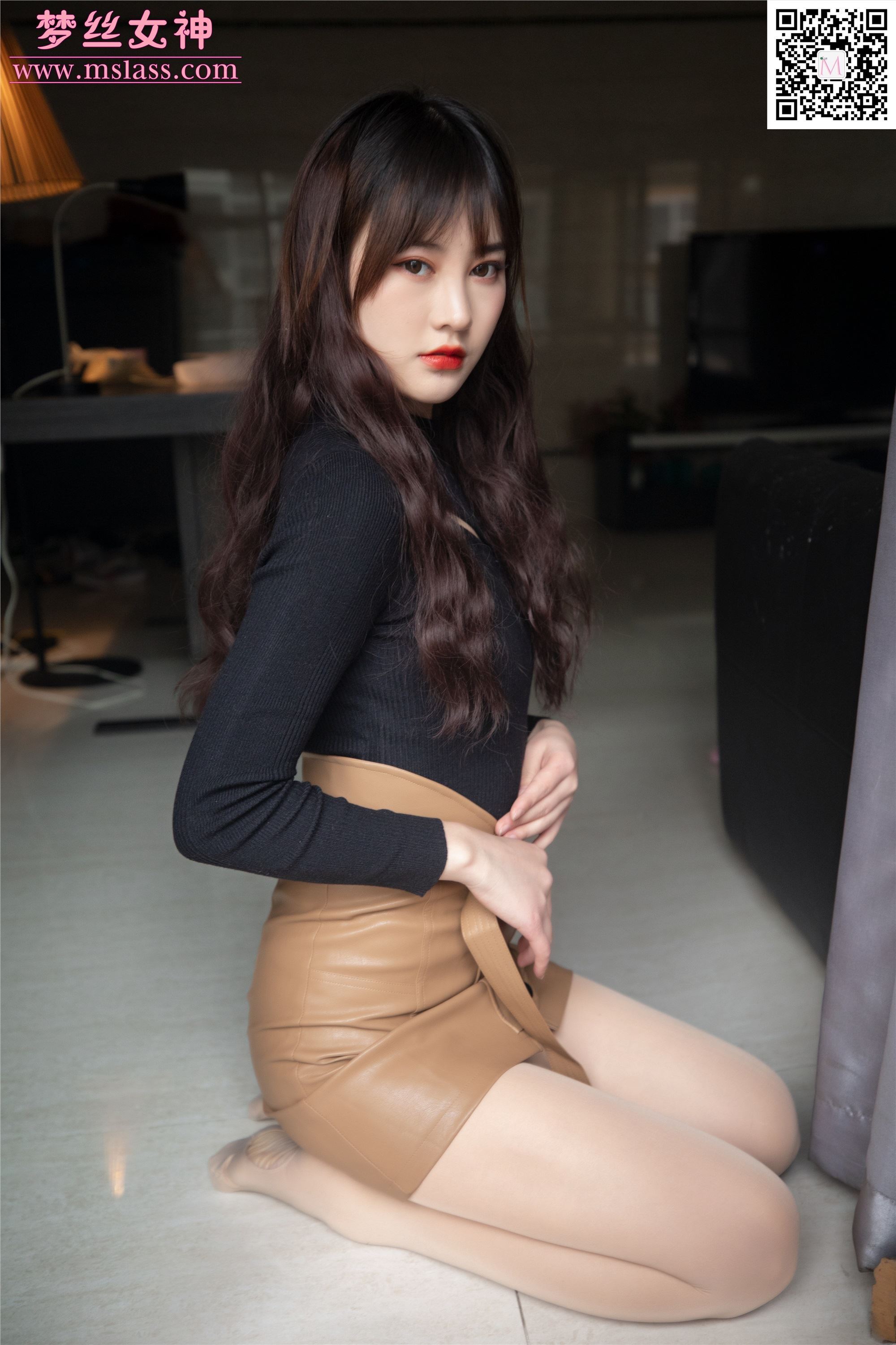 MSLASS梦丝女神 2019-11-17 Vol.070 小唐嫣 旗袍下的包裹