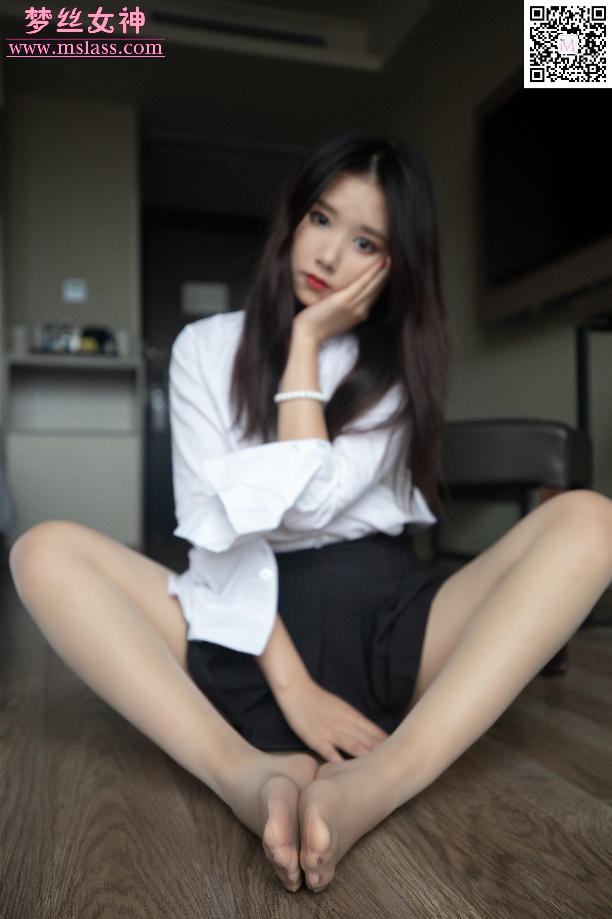 MSLASS梦丝女神 2019-11-22 Vol.072 然然 靴下女神