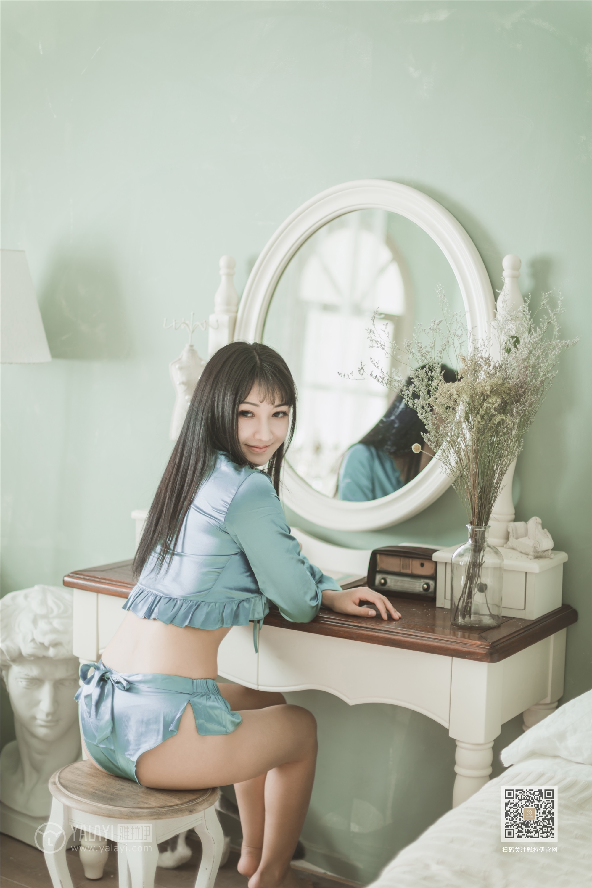 YALAYI雅拉伊  2020.01.21 Y526 韩熙《坐我身边》