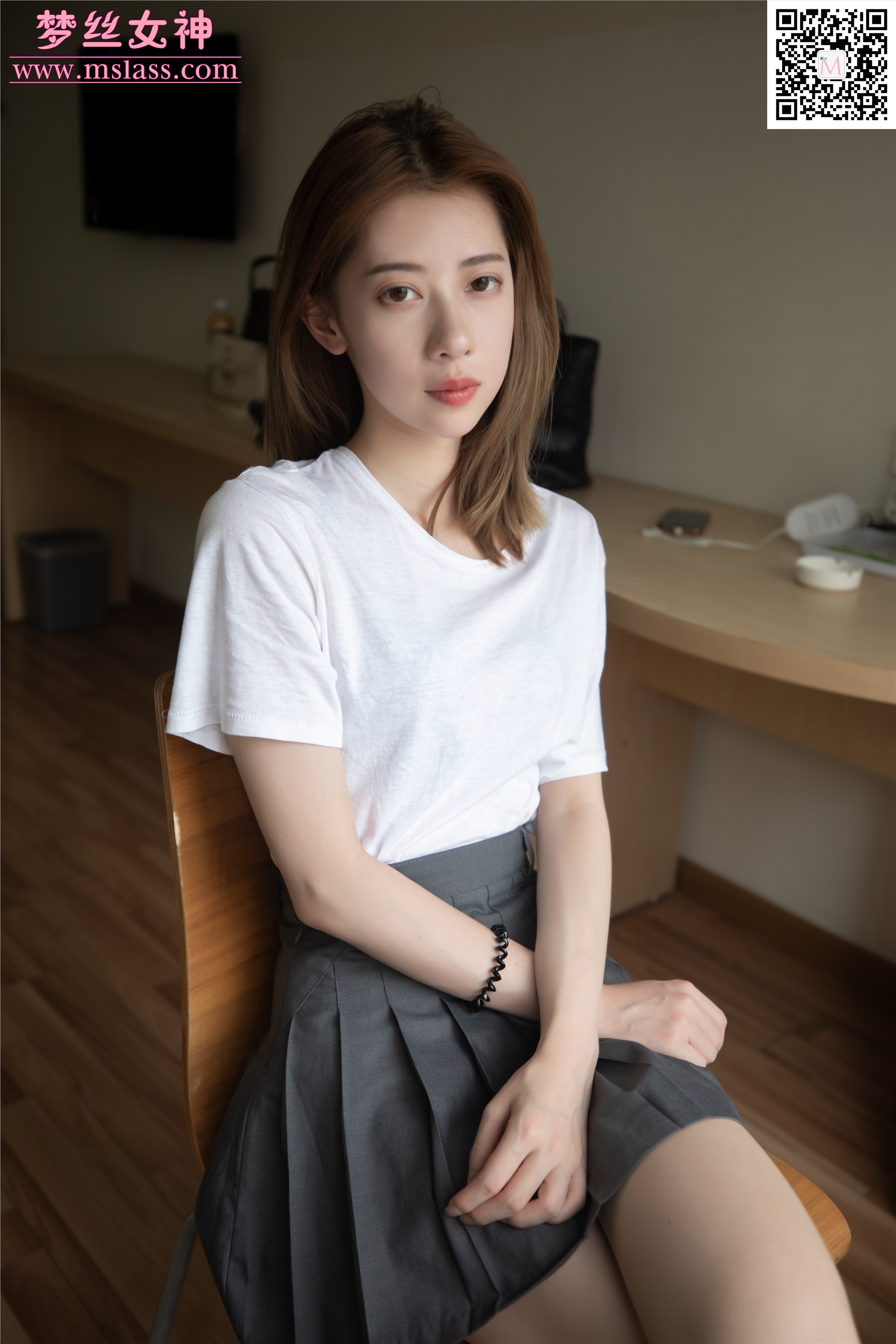 MSLASS梦丝女神 2019-11-26 Vol.074 苏沐 大长腿细