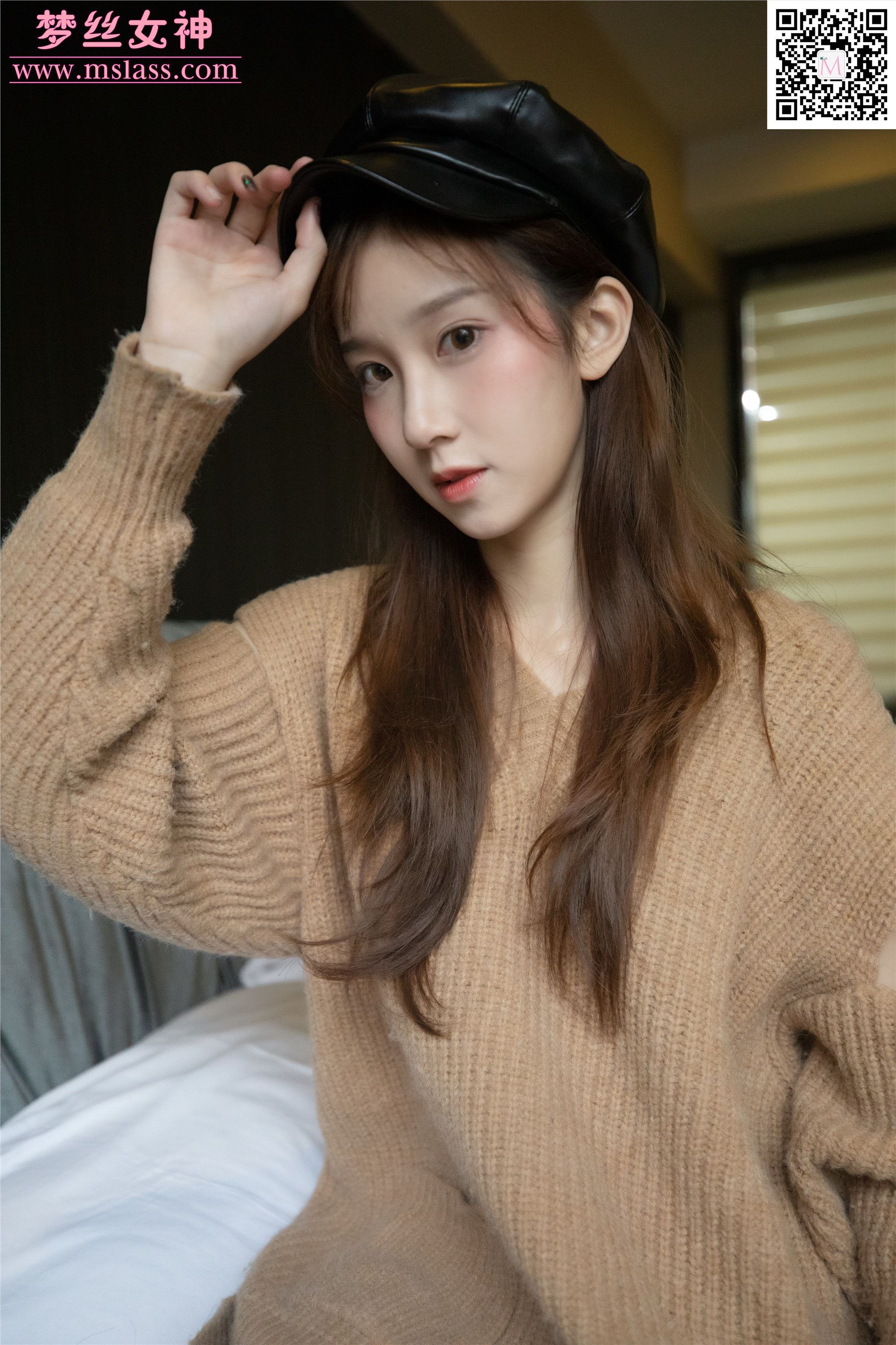 MSLASS梦丝女神 2019-11-29 Vol.077 小都灵 《左耳》电影明星脸