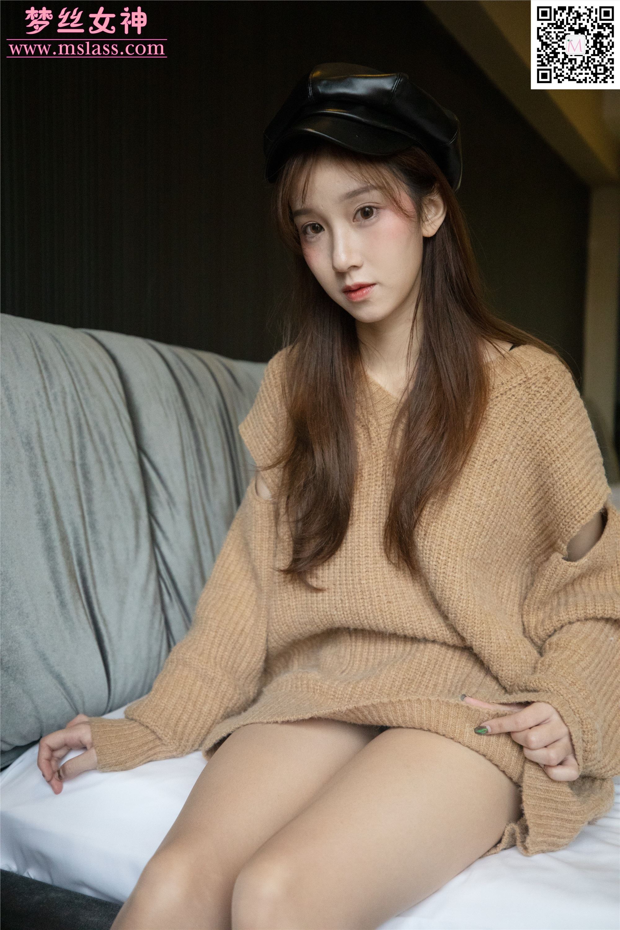 MSLASS梦丝女神 2019-11-29 Vol.077 小都灵 《左耳》电影明星脸