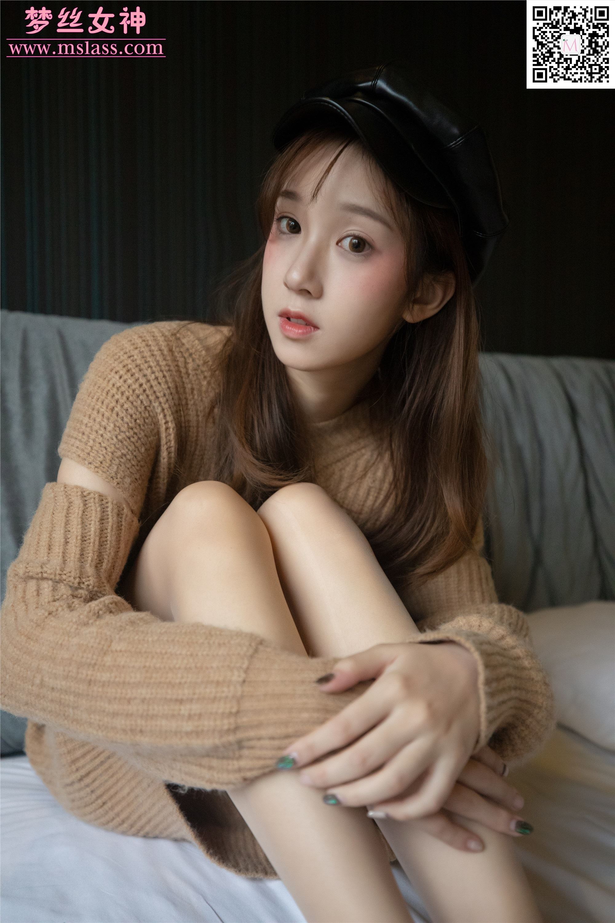 MSLASS梦丝女神 2019-11-29 Vol.077 小都灵 《左耳》电影明星脸