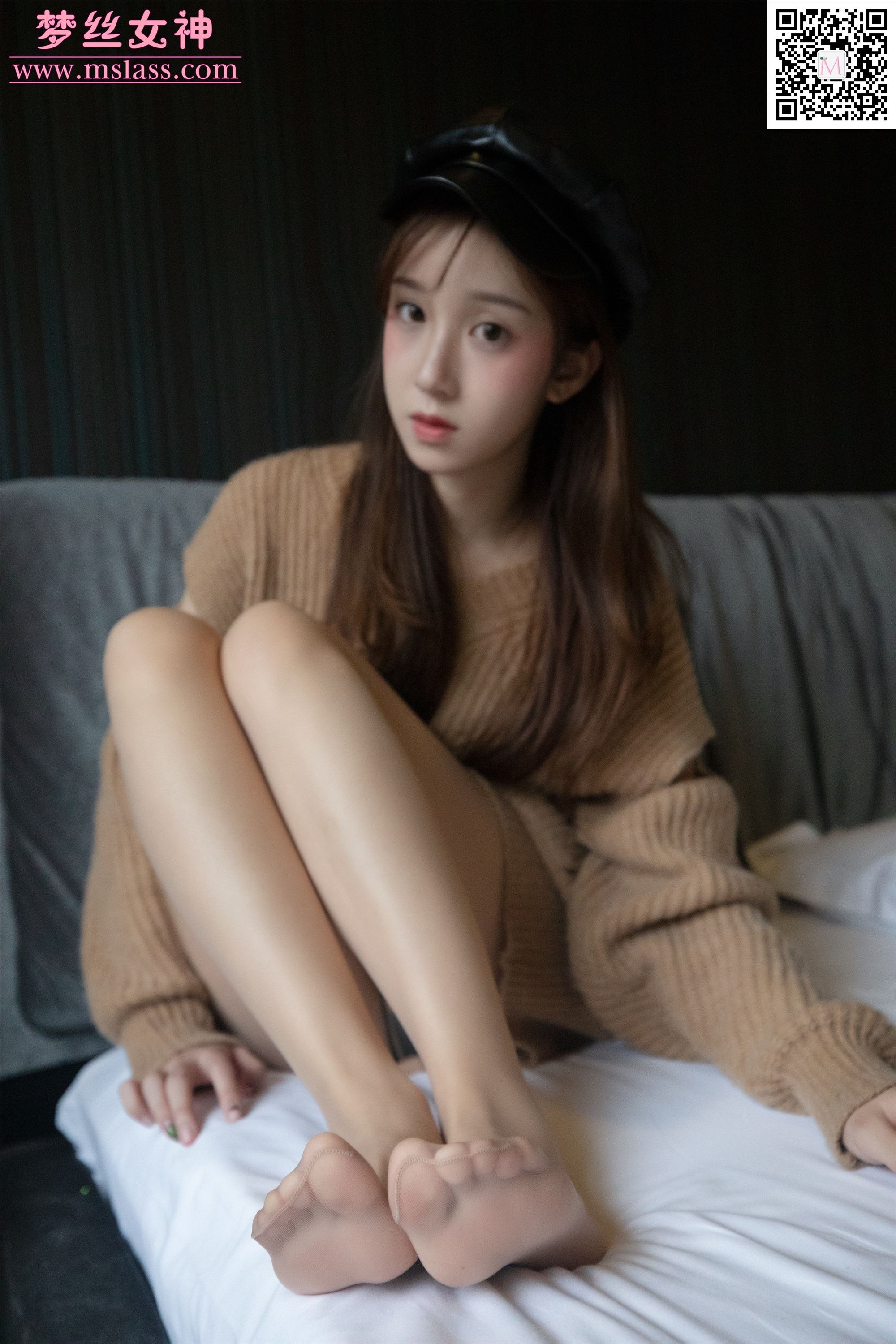 MSLASS梦丝女神 2019-11-29 Vol.077 小都灵 《左耳》电影明星脸