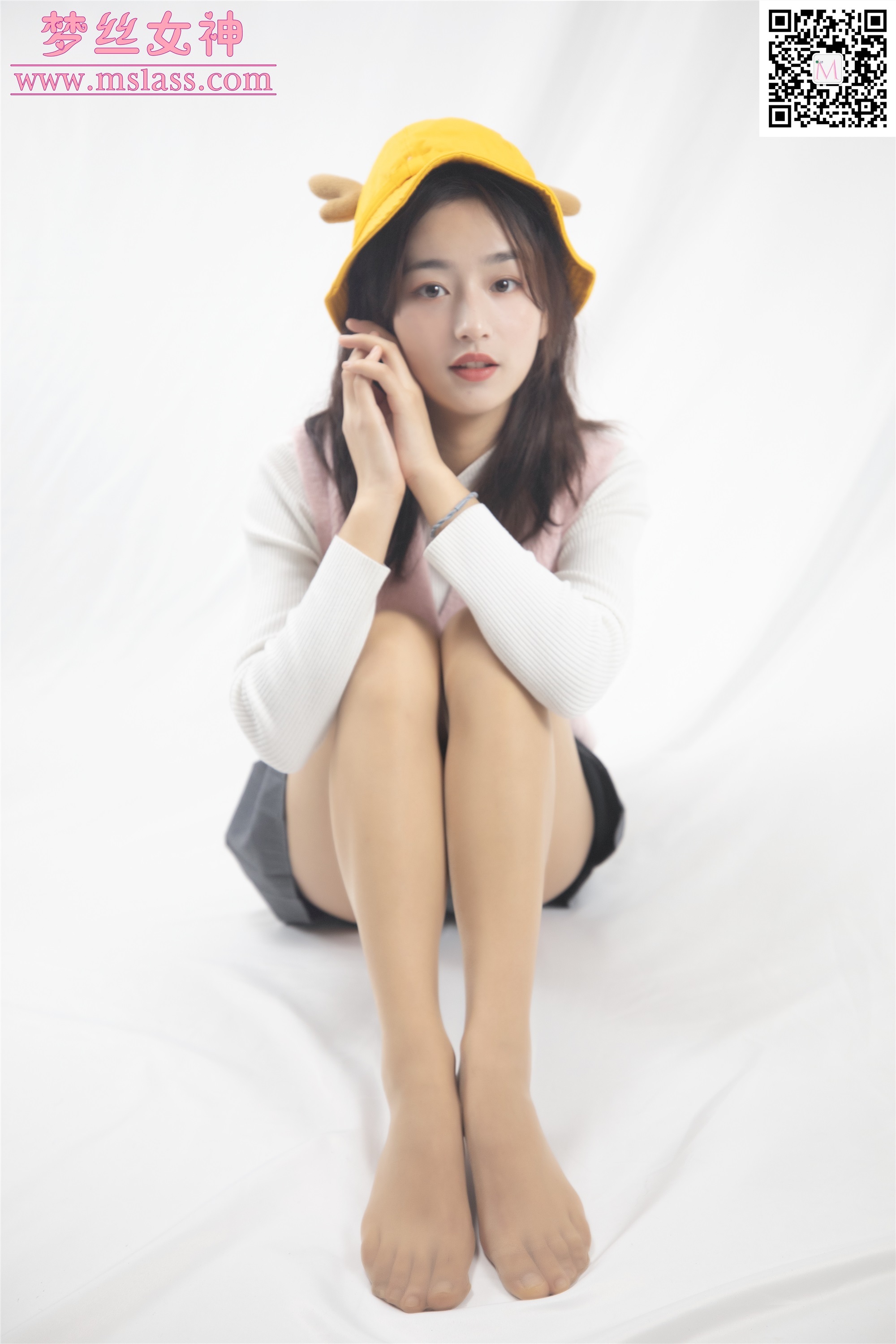 MSLASS梦丝女神 2019-12-08 Vol.080 璇璇3 9分颜值小黄鸭帽