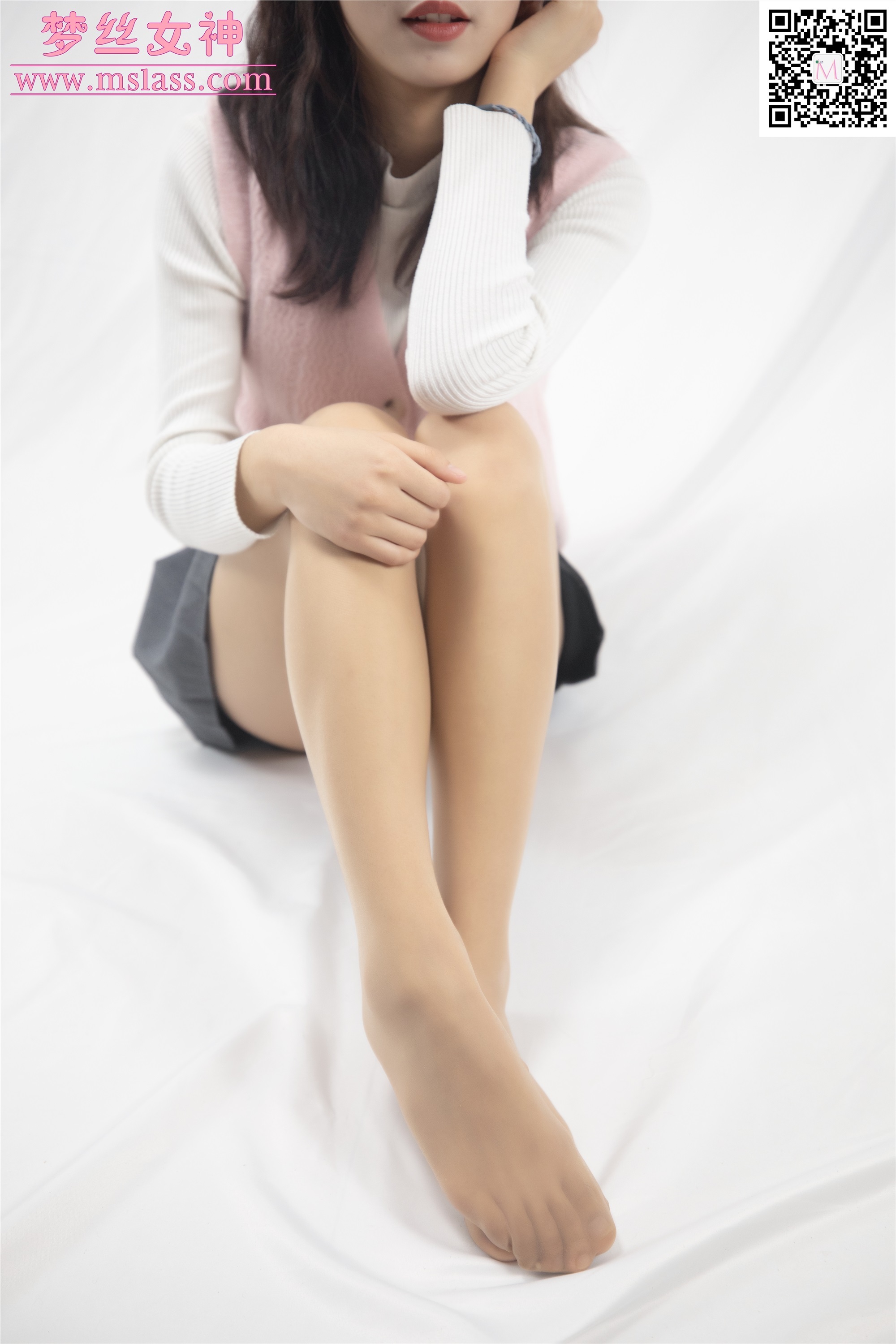 MSLASS梦丝女神 2019-12-08 Vol.080 璇璇3 9分颜值小黄鸭帽