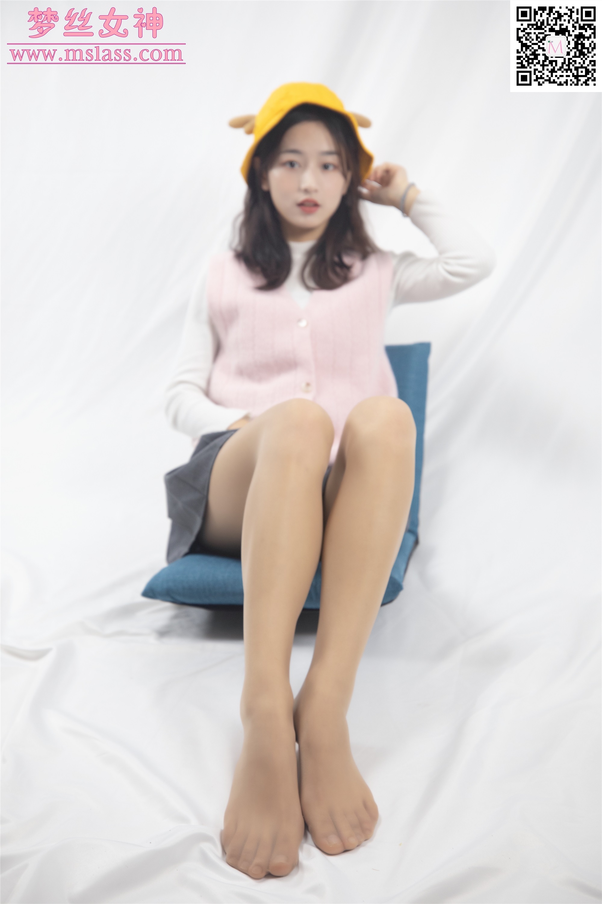 MSLASS梦丝女神 2019-12-08 Vol.080 璇璇3 9分颜值小黄鸭帽