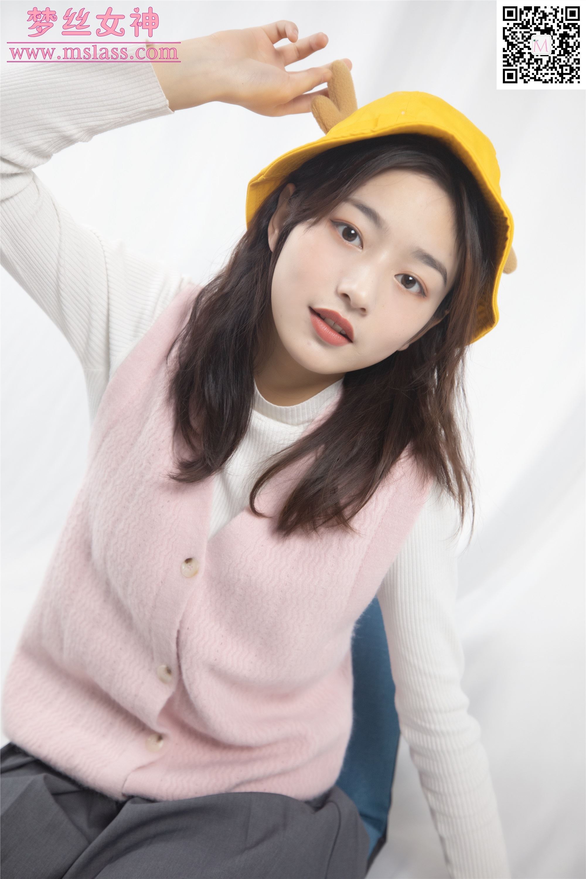 MSLASS梦丝女神 2019-12-08 Vol.080 璇璇3 9分颜值小黄鸭帽