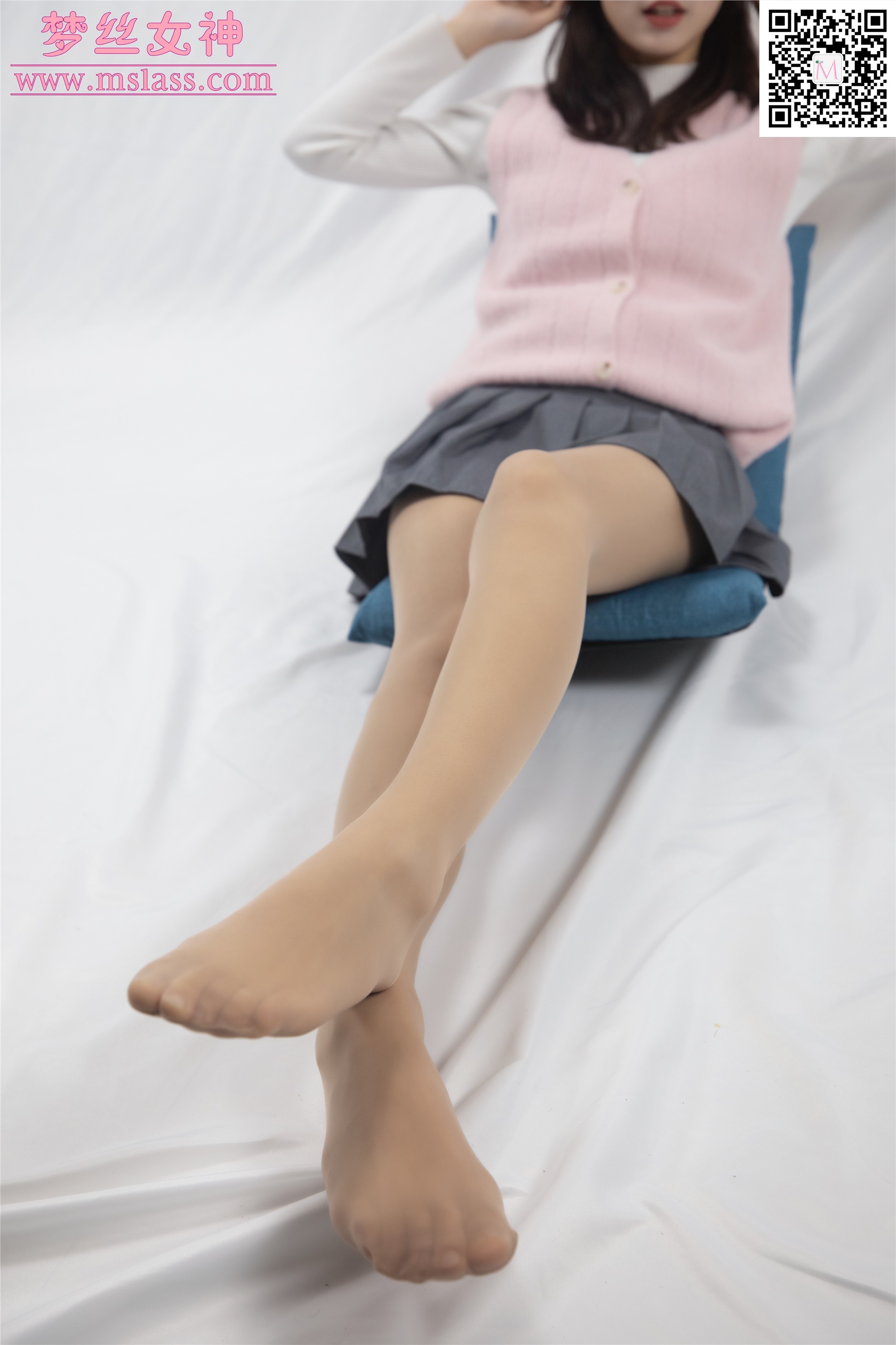 MSLASS梦丝女神 2019-12-08 Vol.080 璇璇3 9分颜值小黄鸭帽